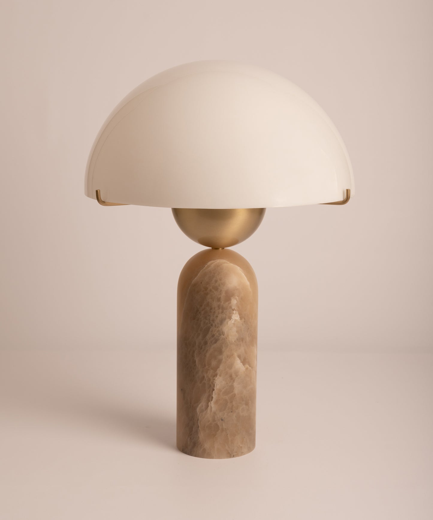 Peono Table Lamp