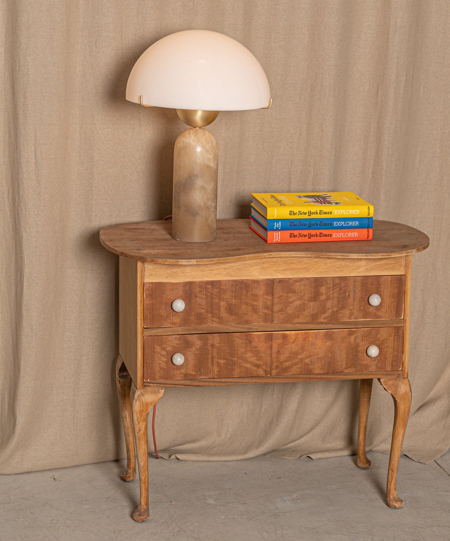 Peono Table Lamp