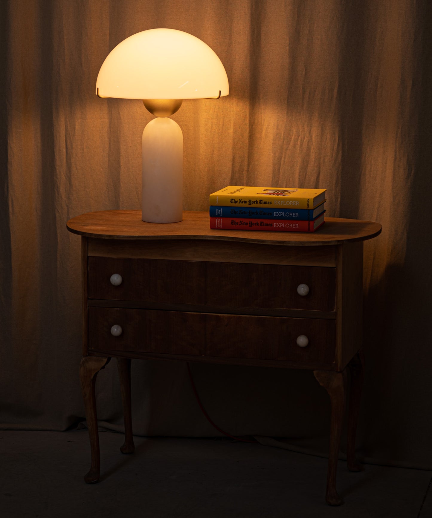 Peono Table Lamp