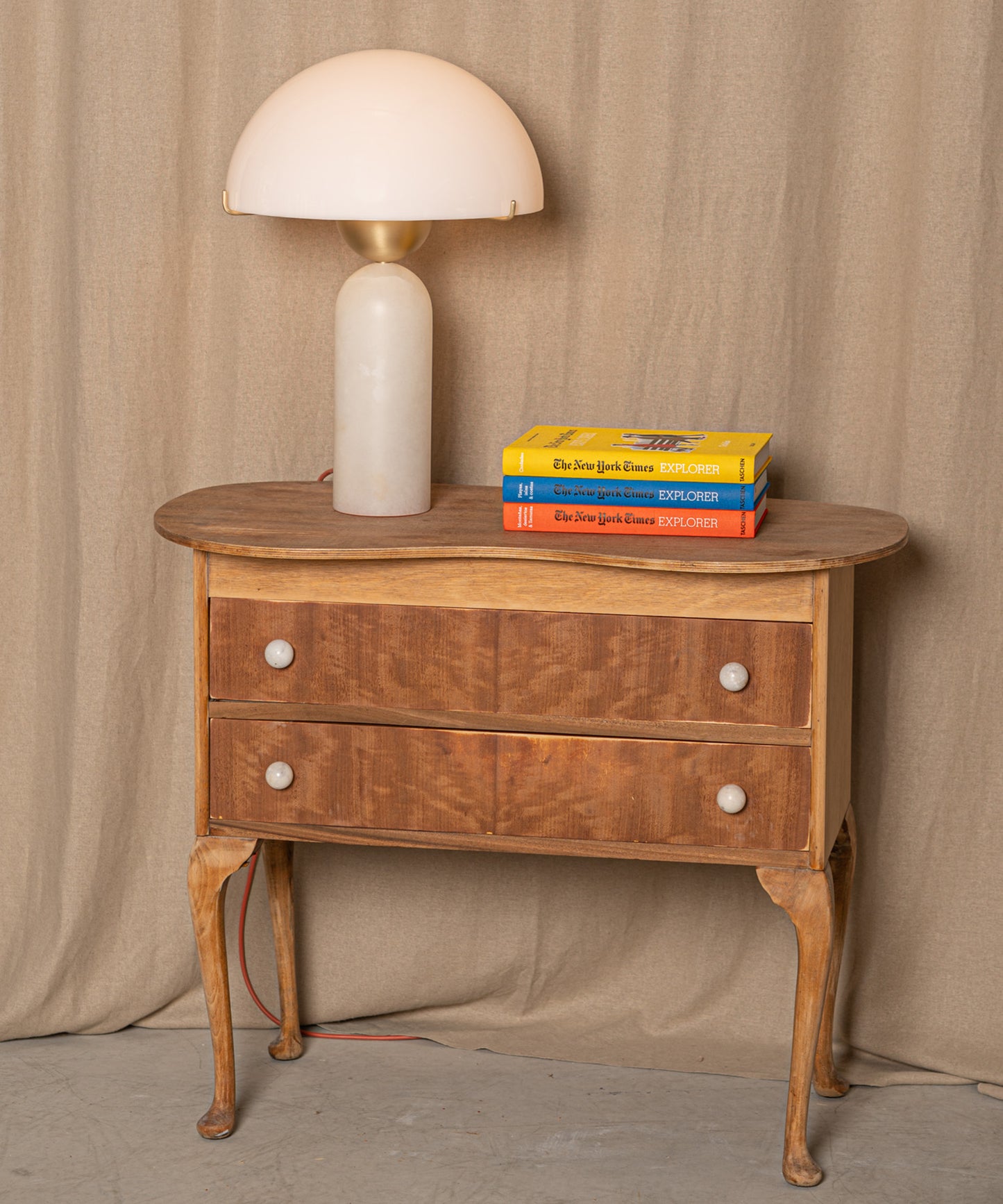 Peono Table Lamp