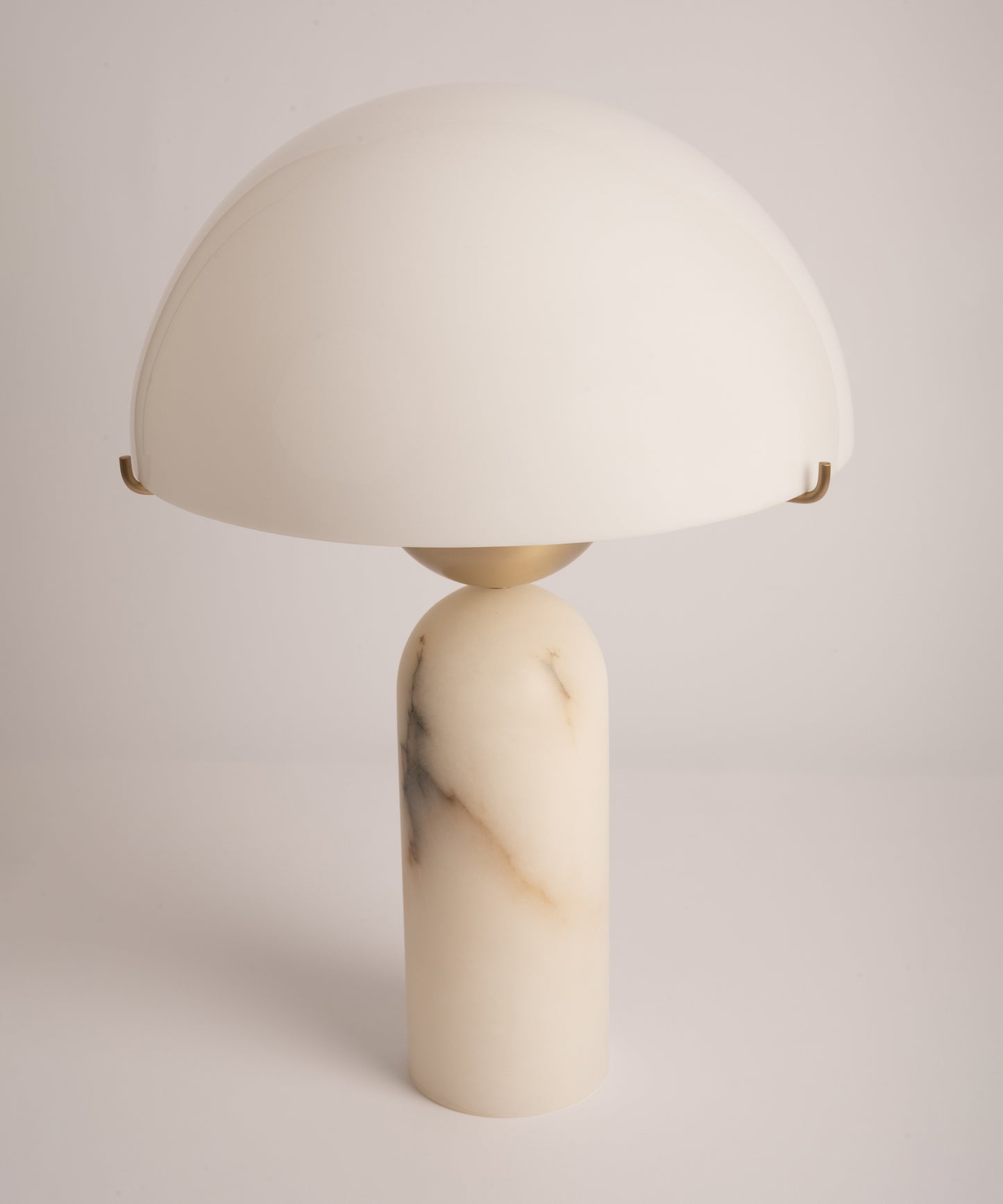 Peono Table Lamp