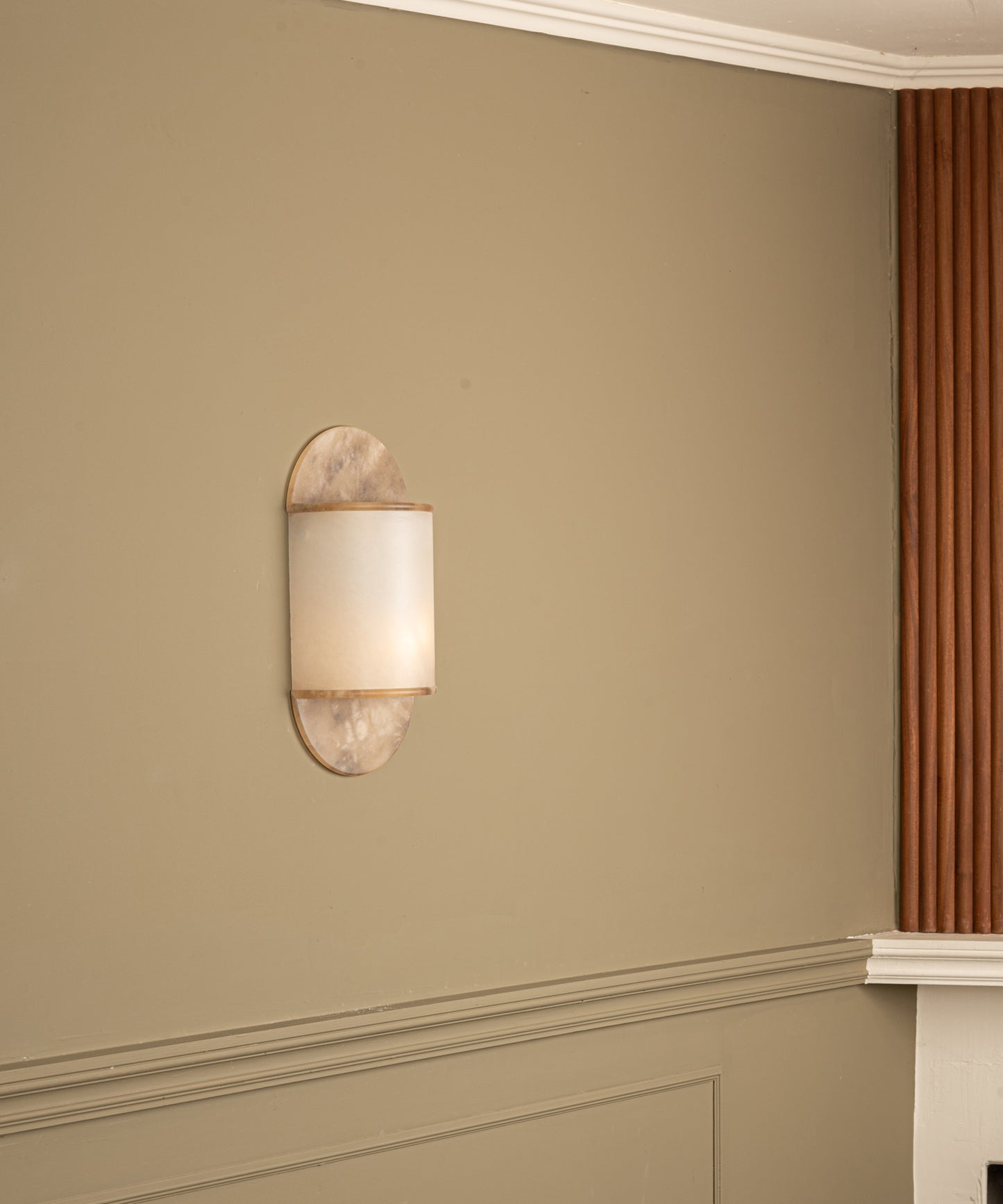 Pilolo Sconce