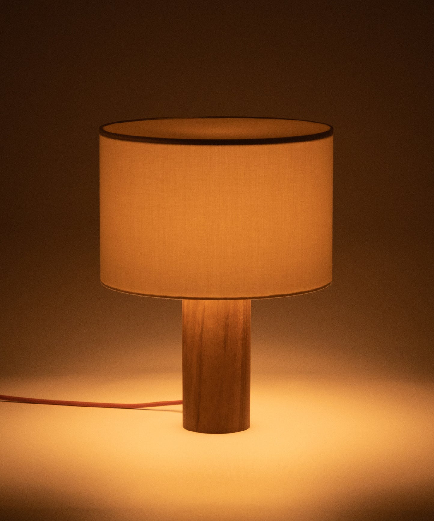 Pipito Table Lamp