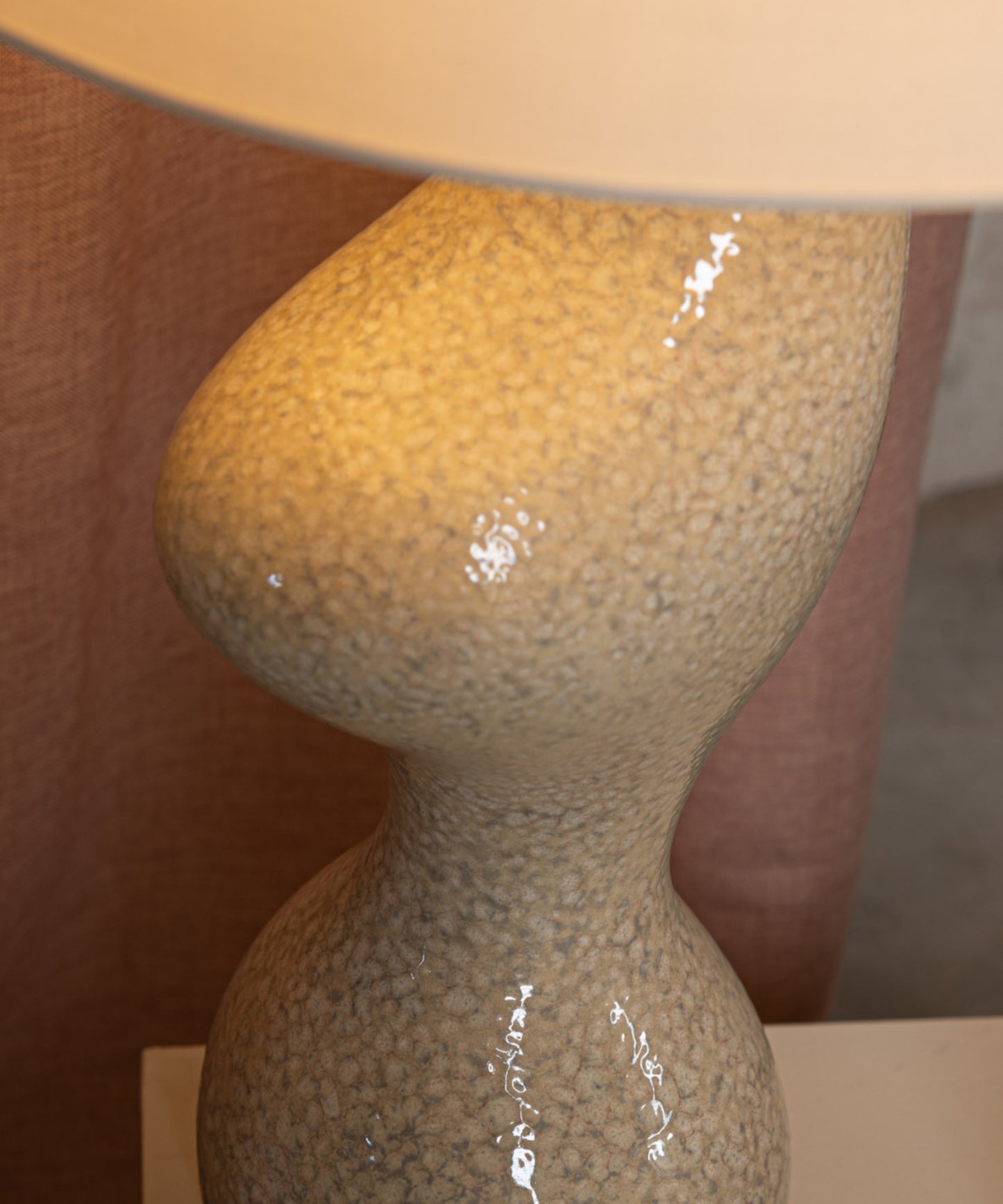 Venuso Table Lamp
