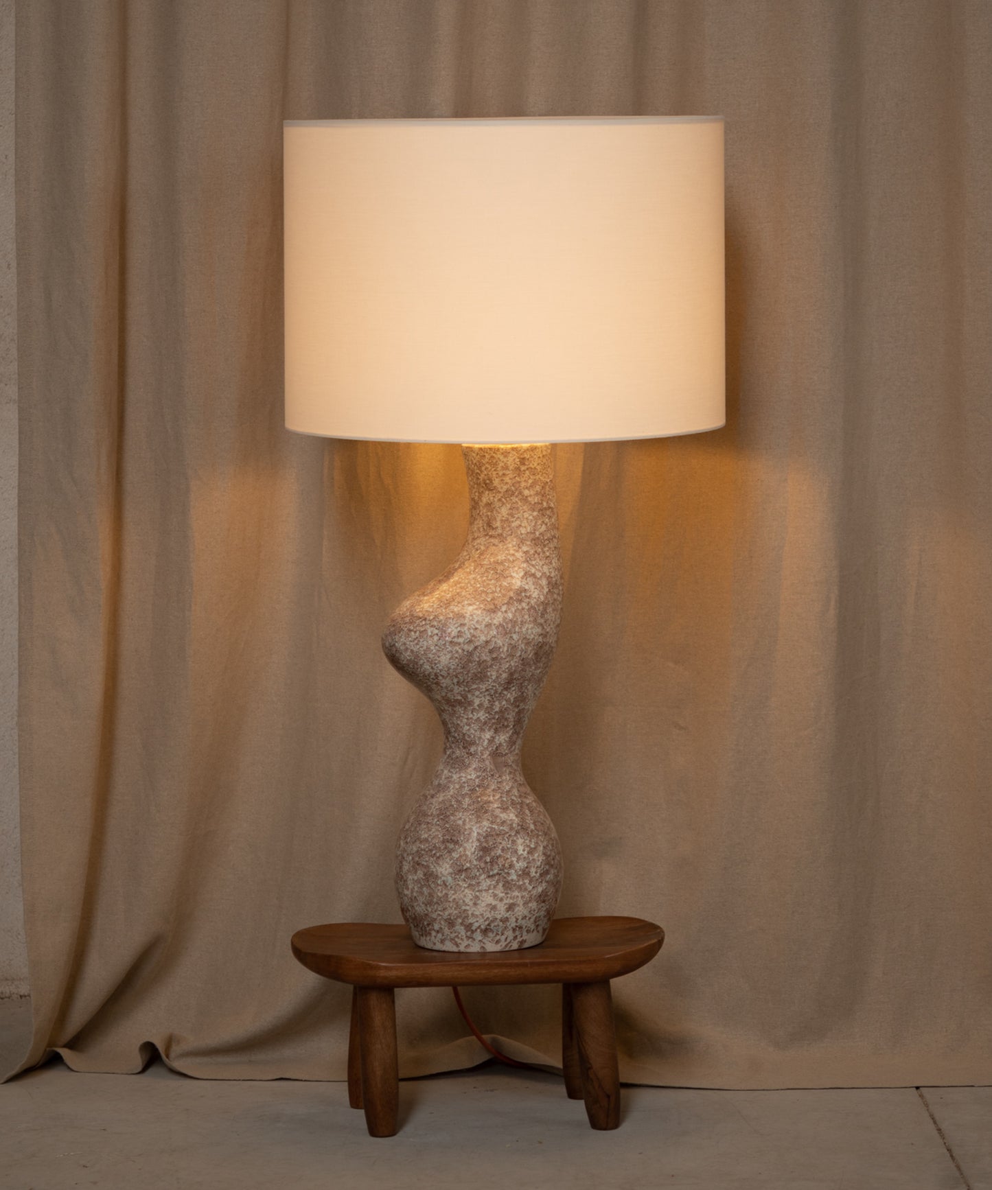 Venuso Table Lamp