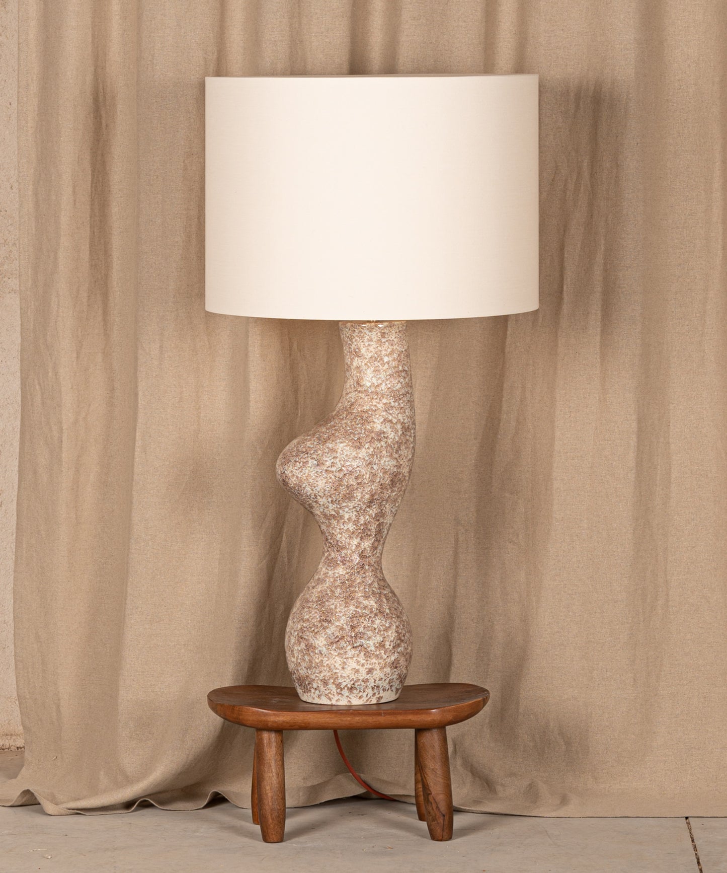 Venuso Table Lamp