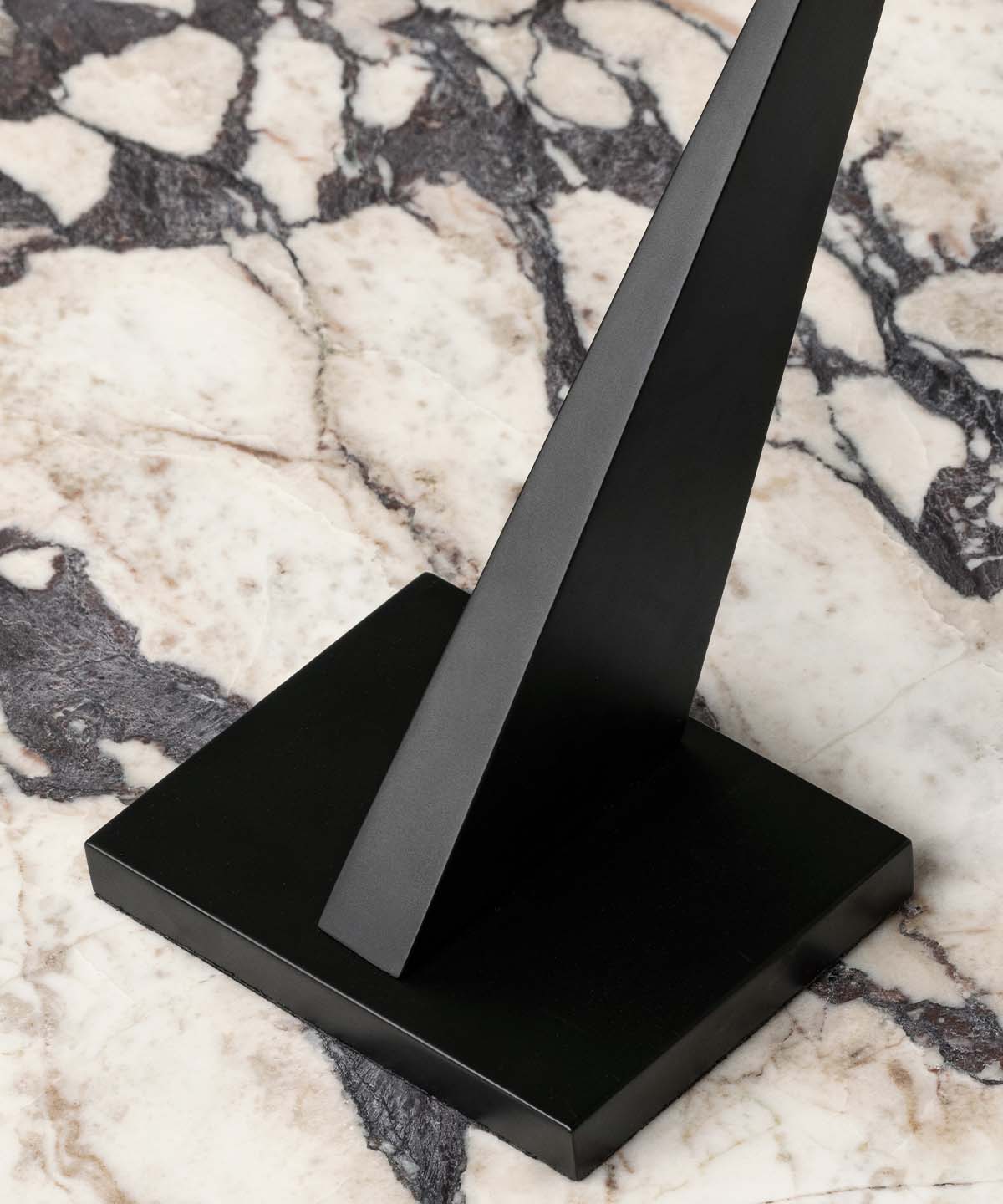 Interconnect Candle Holder
