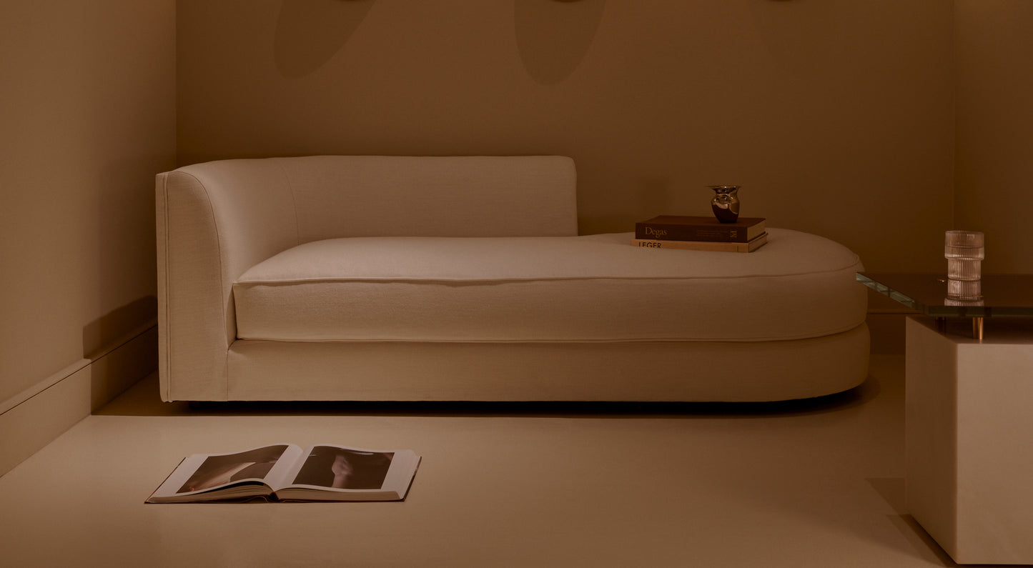 Maura Chaise