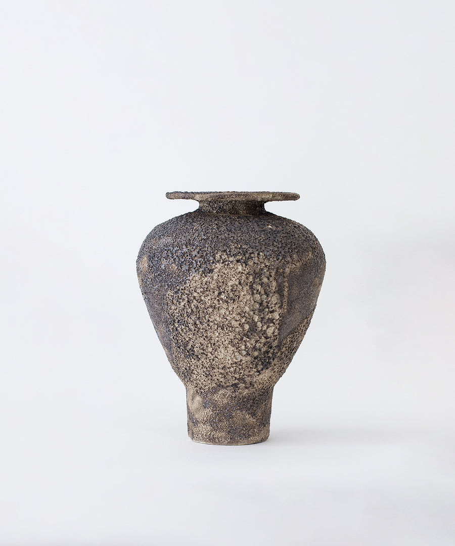 Isolated N.7 Stoneware Vase