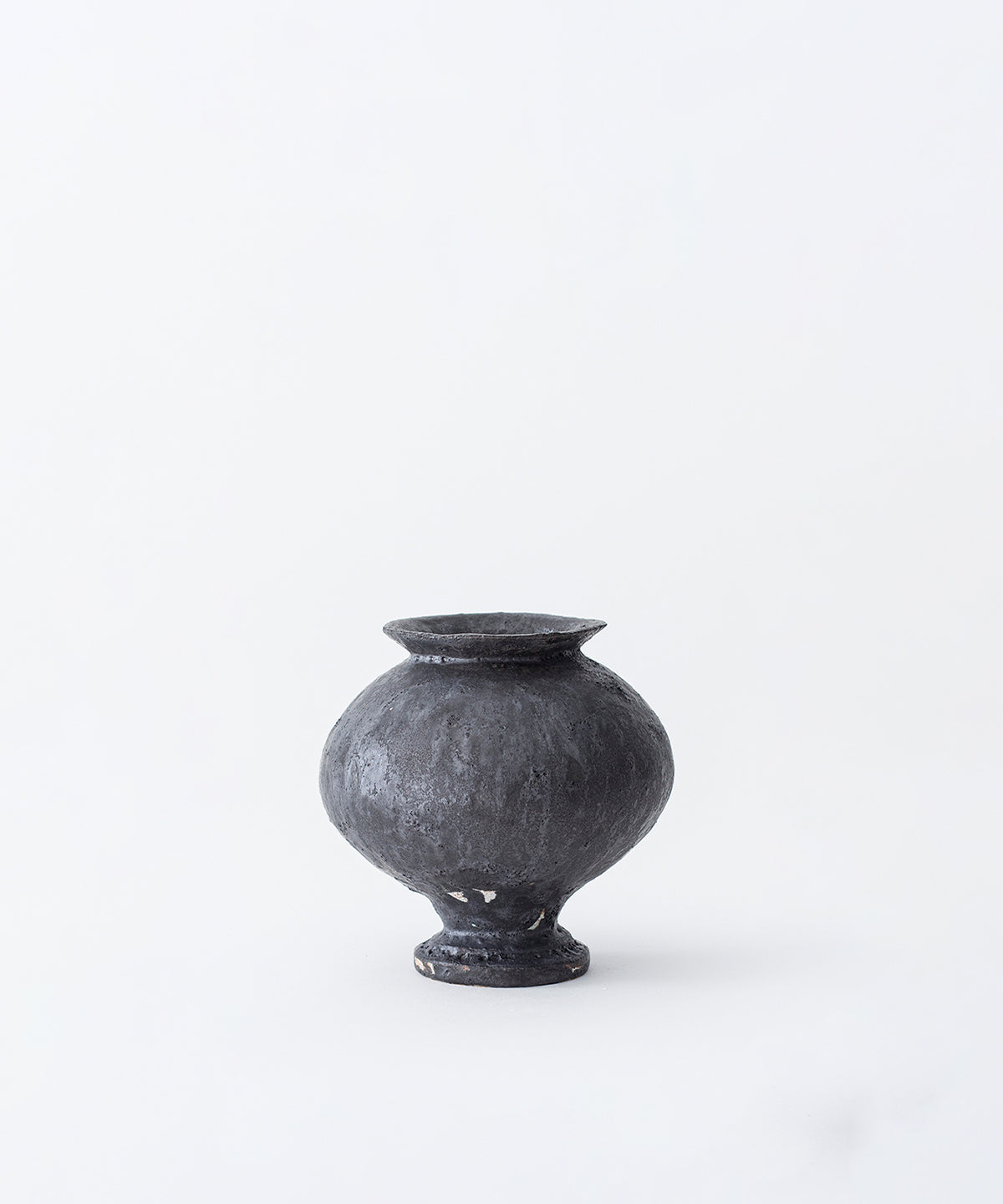 Stamnos Antracita Stoneware Vase