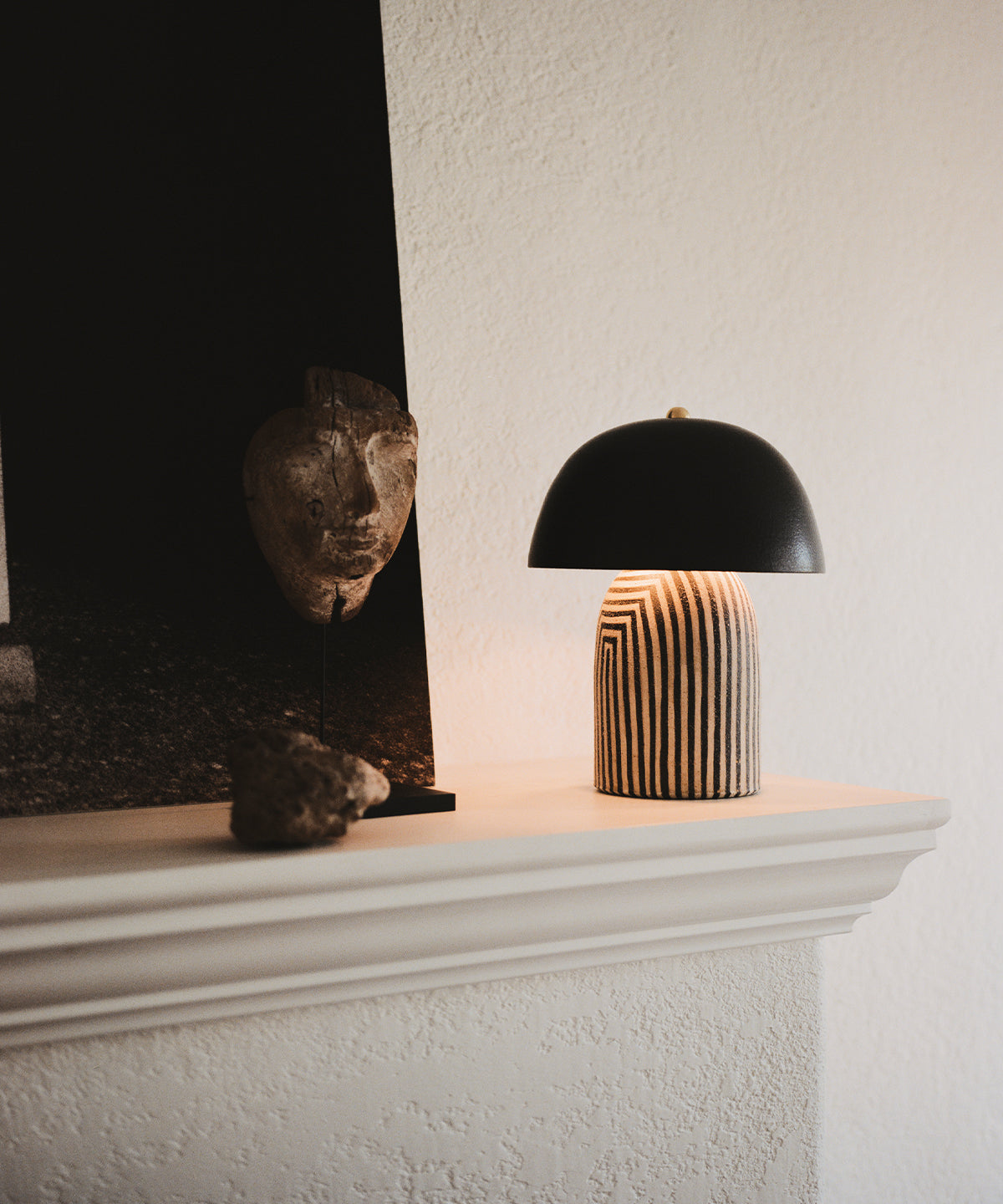 Tera Lamp - Stripe (Black Shade)