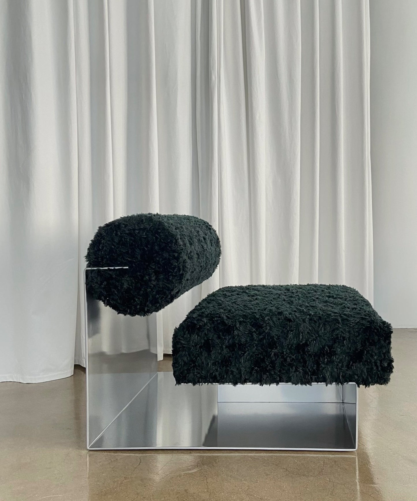 Folds Single Sofa
