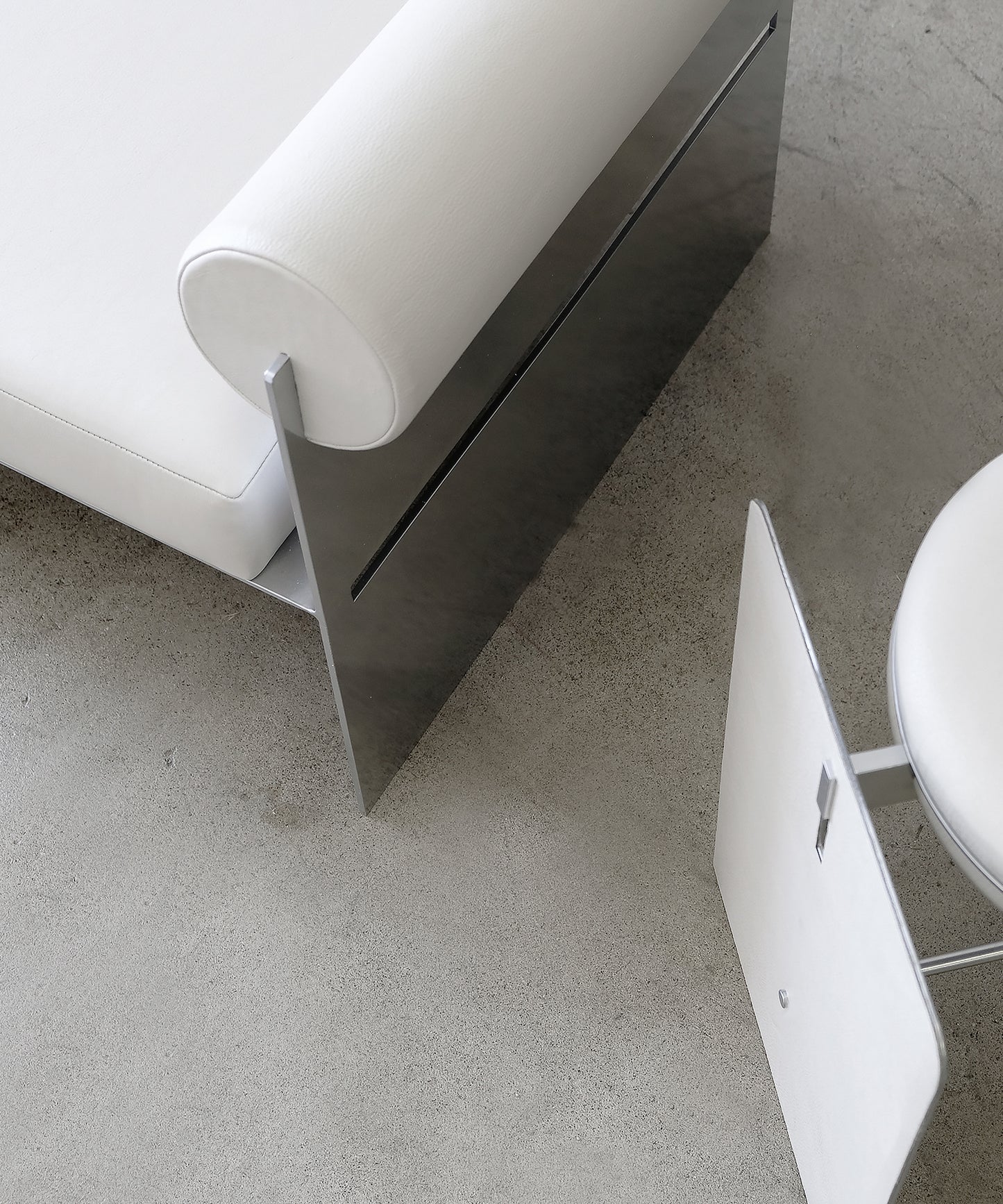 Building Blocks Lounge Chair Off-White