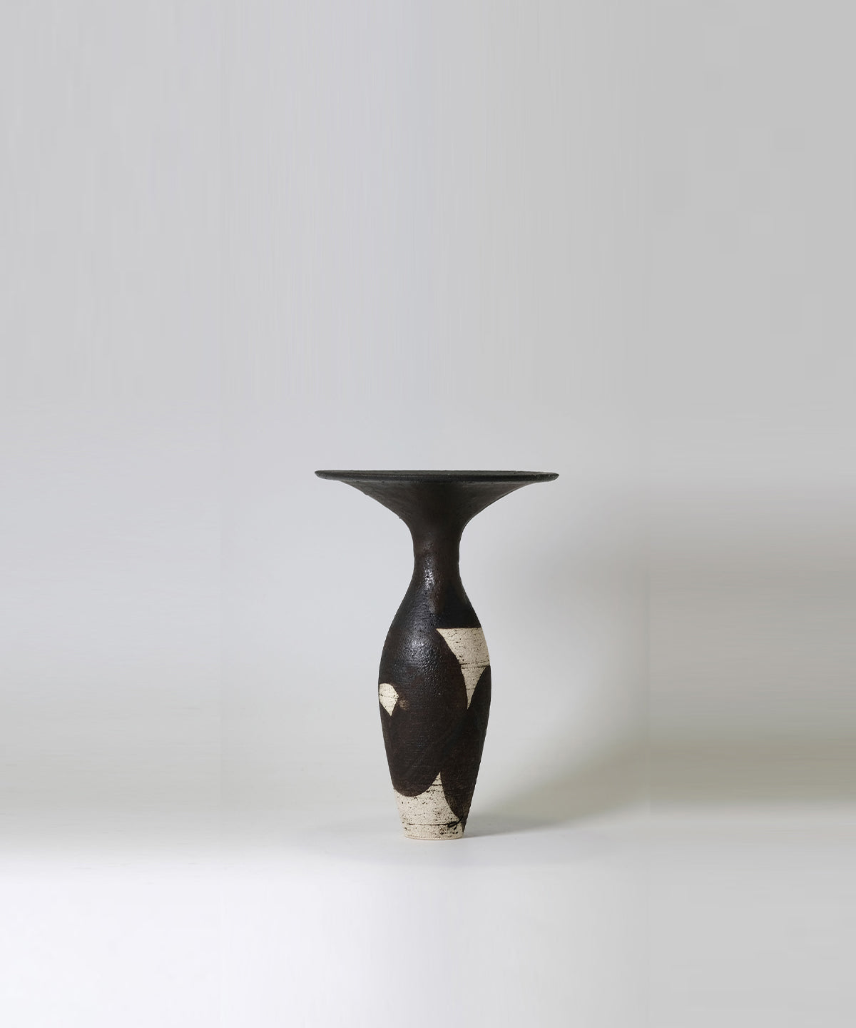 TRNK_Kansai_Noguchi_Jomon_Yakishime_Vase_21
