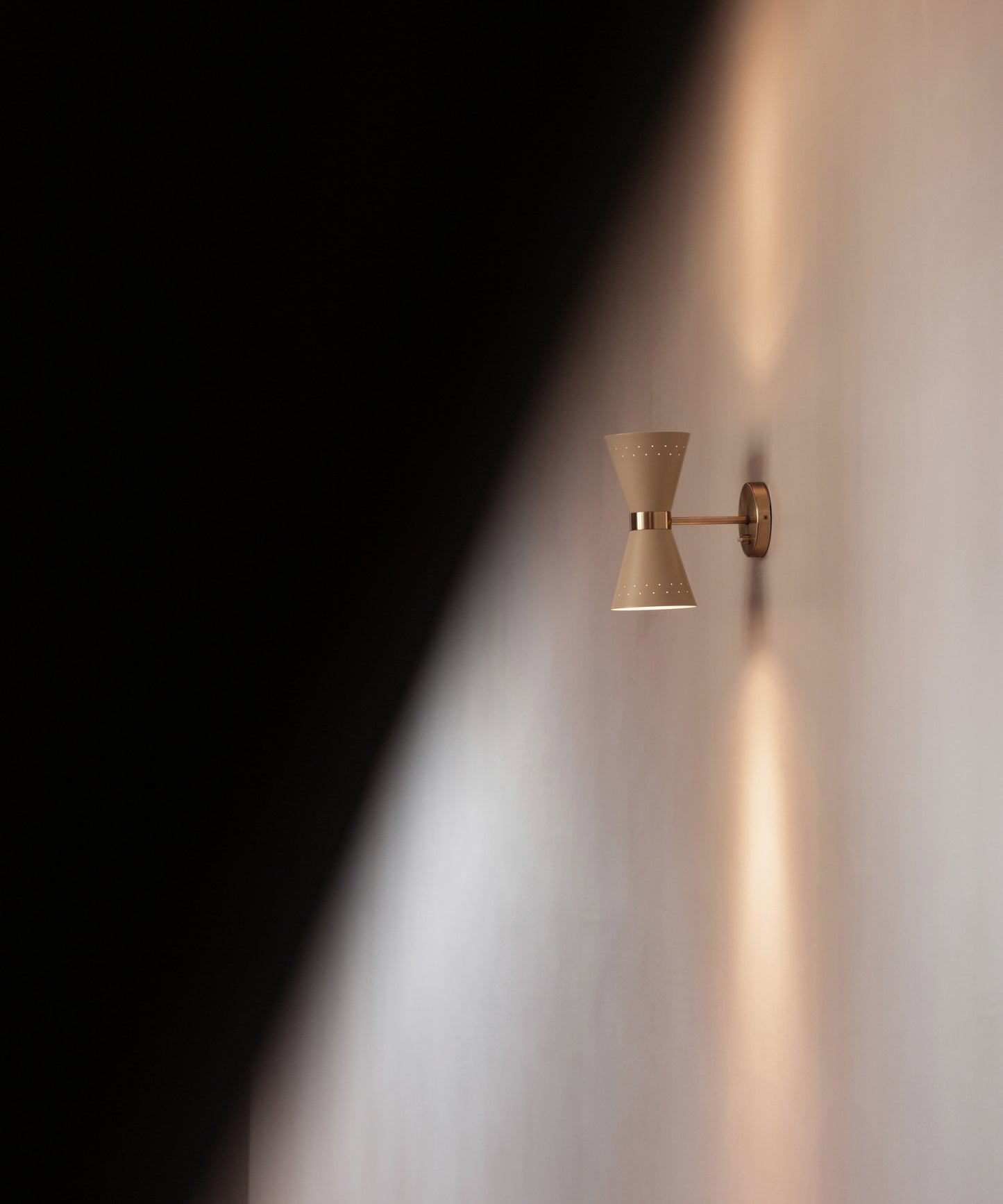 Collector Wall Lamp