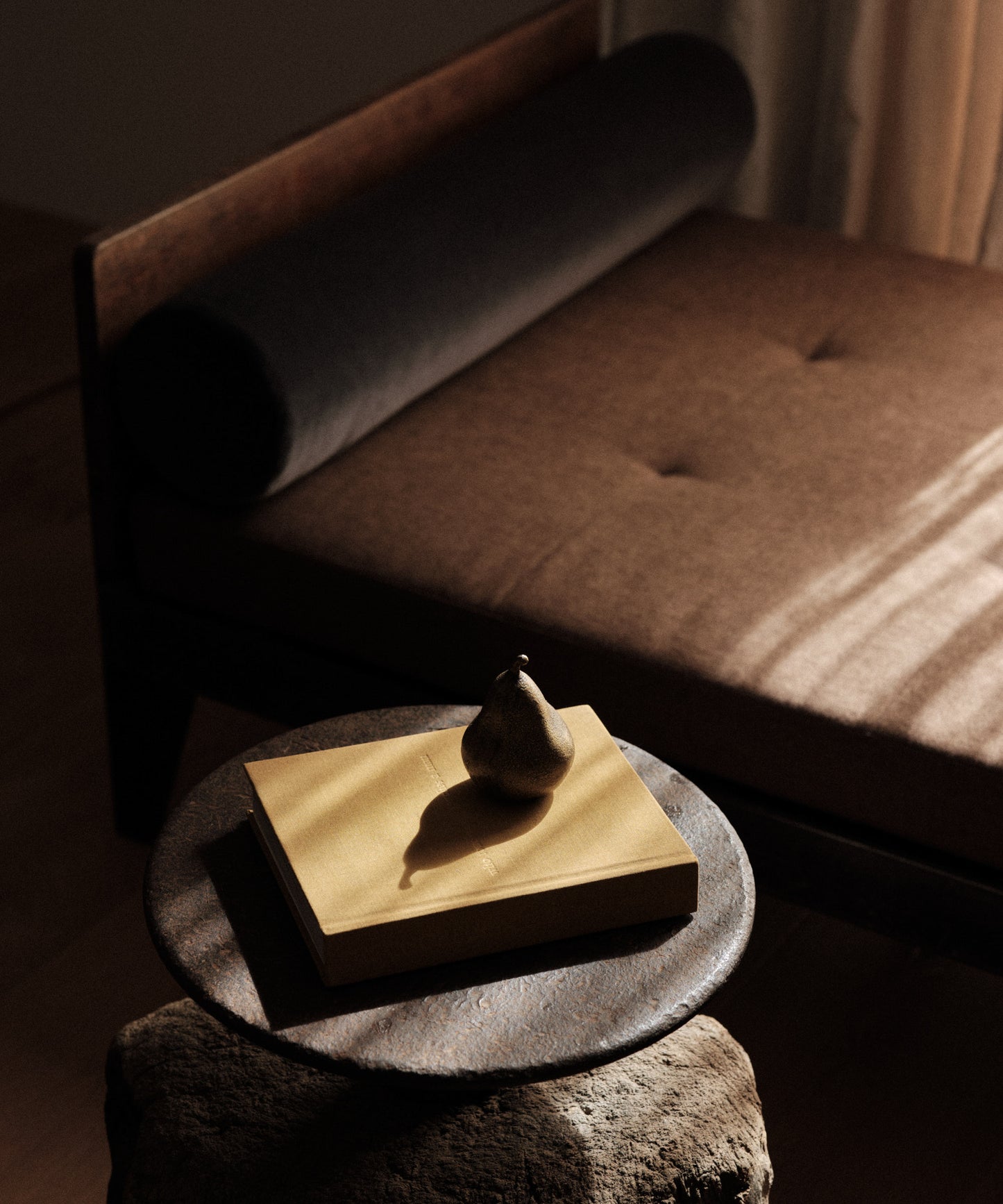 Sentiment Paper Weight