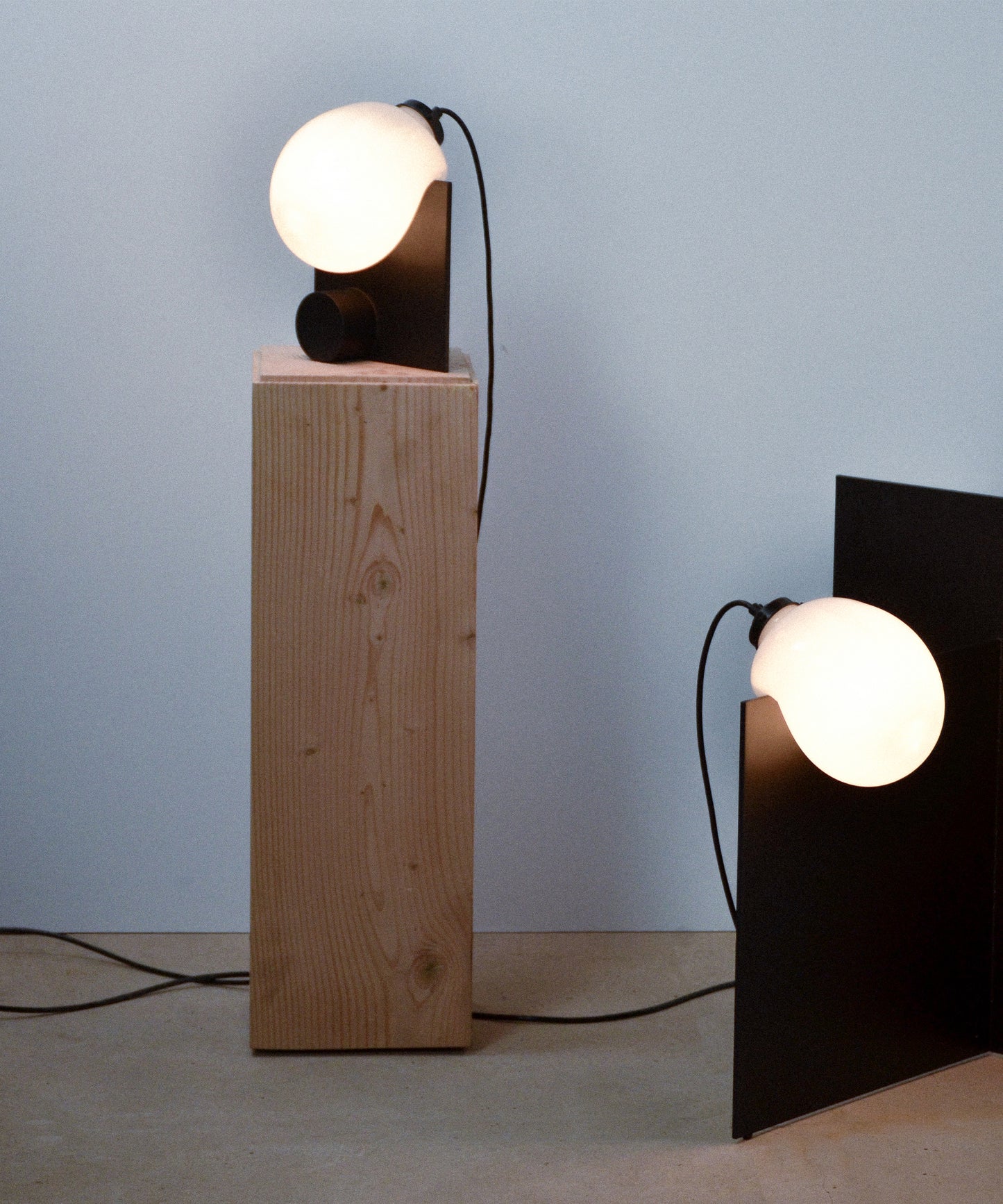 Bloop Table Lamp