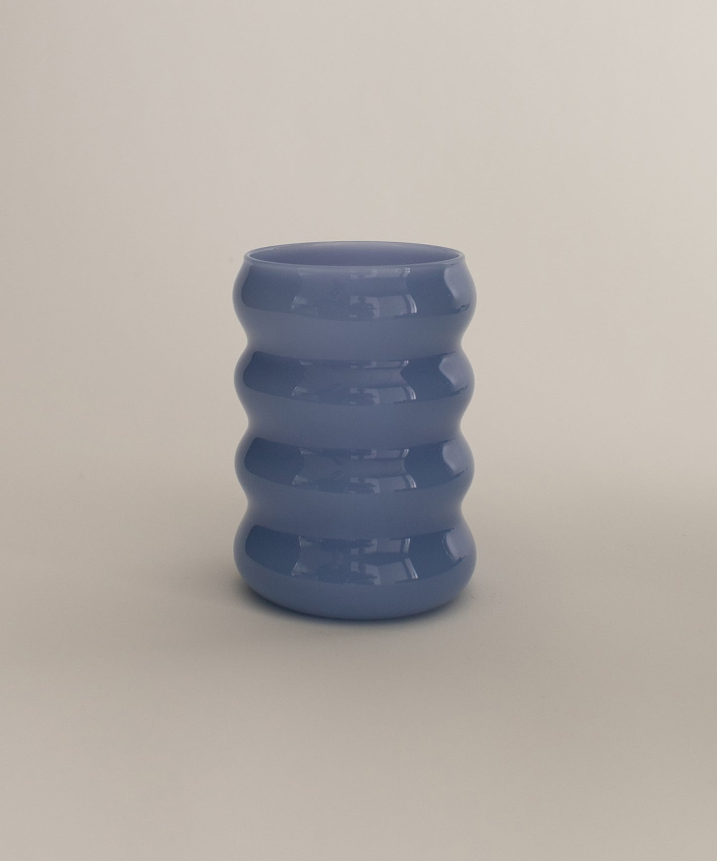 TRNK_SophieLouJacobsen_OpaqueRippleCupSet_SP1-CF-SET_2
