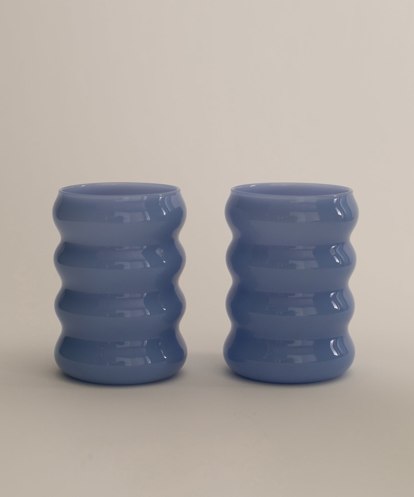 Opaque Ripple Cup Set