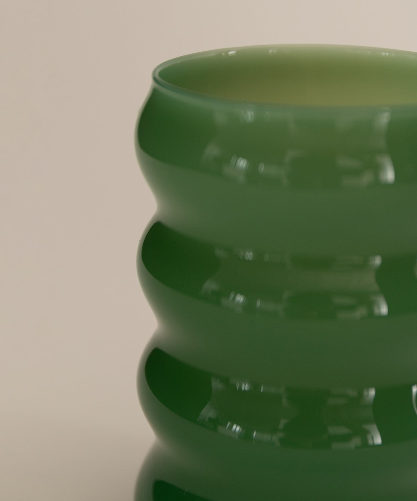 Opaque Ripple Cup Set