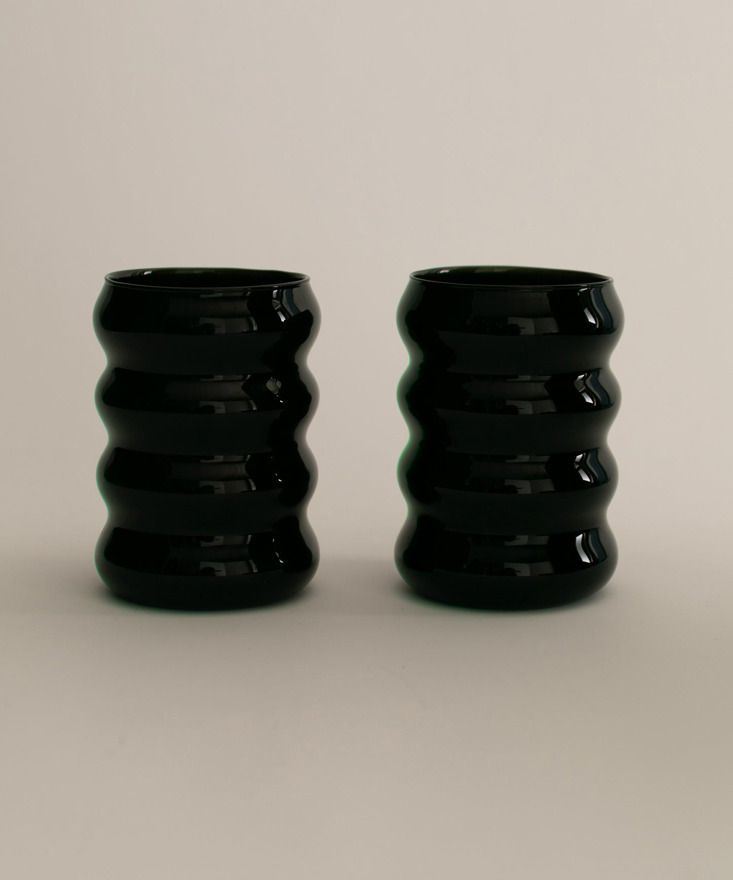 Opaque Ripple Cup Set