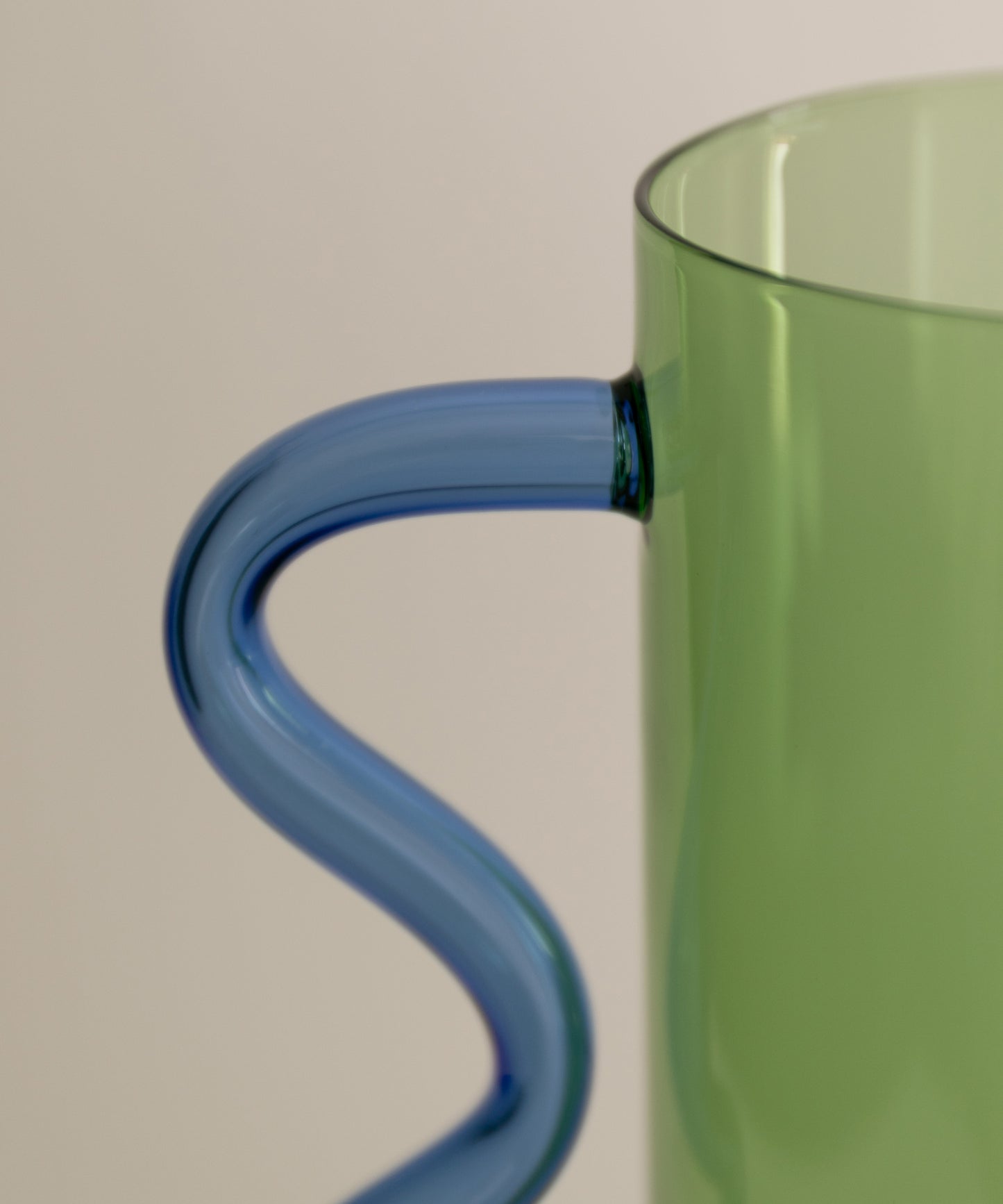 Wave Pitcher