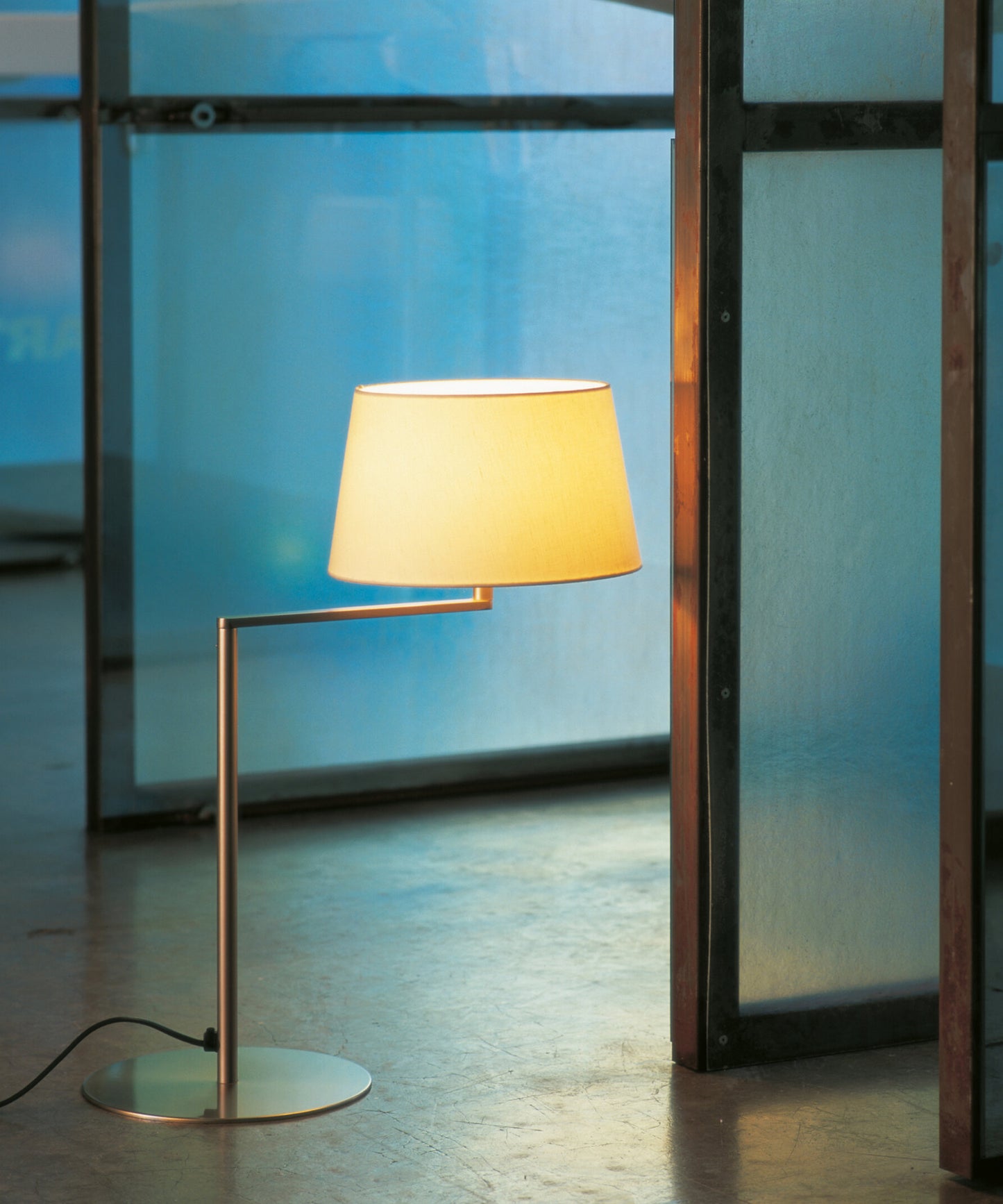 Americana Table Lamp