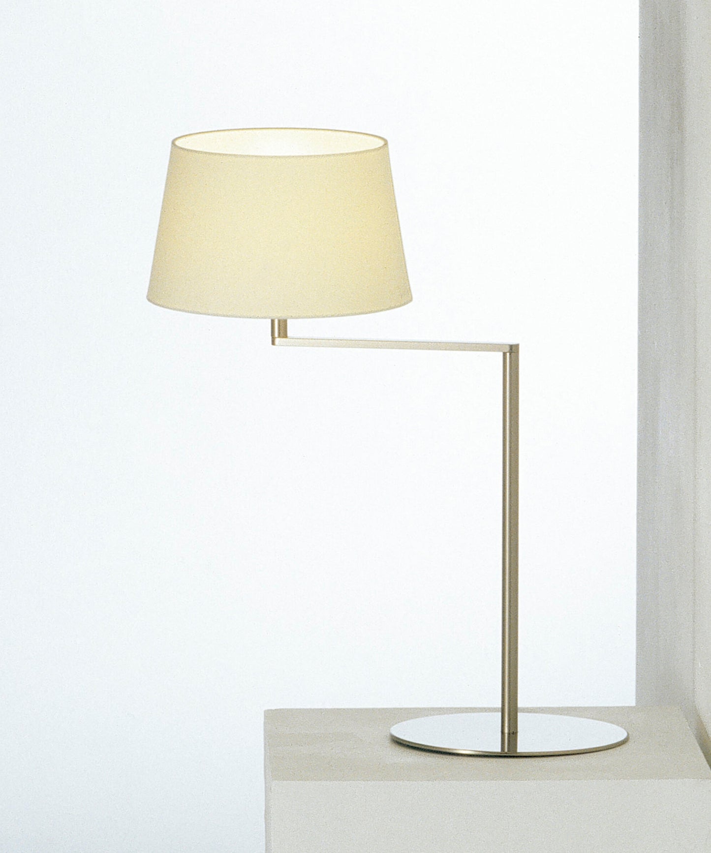 Americana Table Lamp