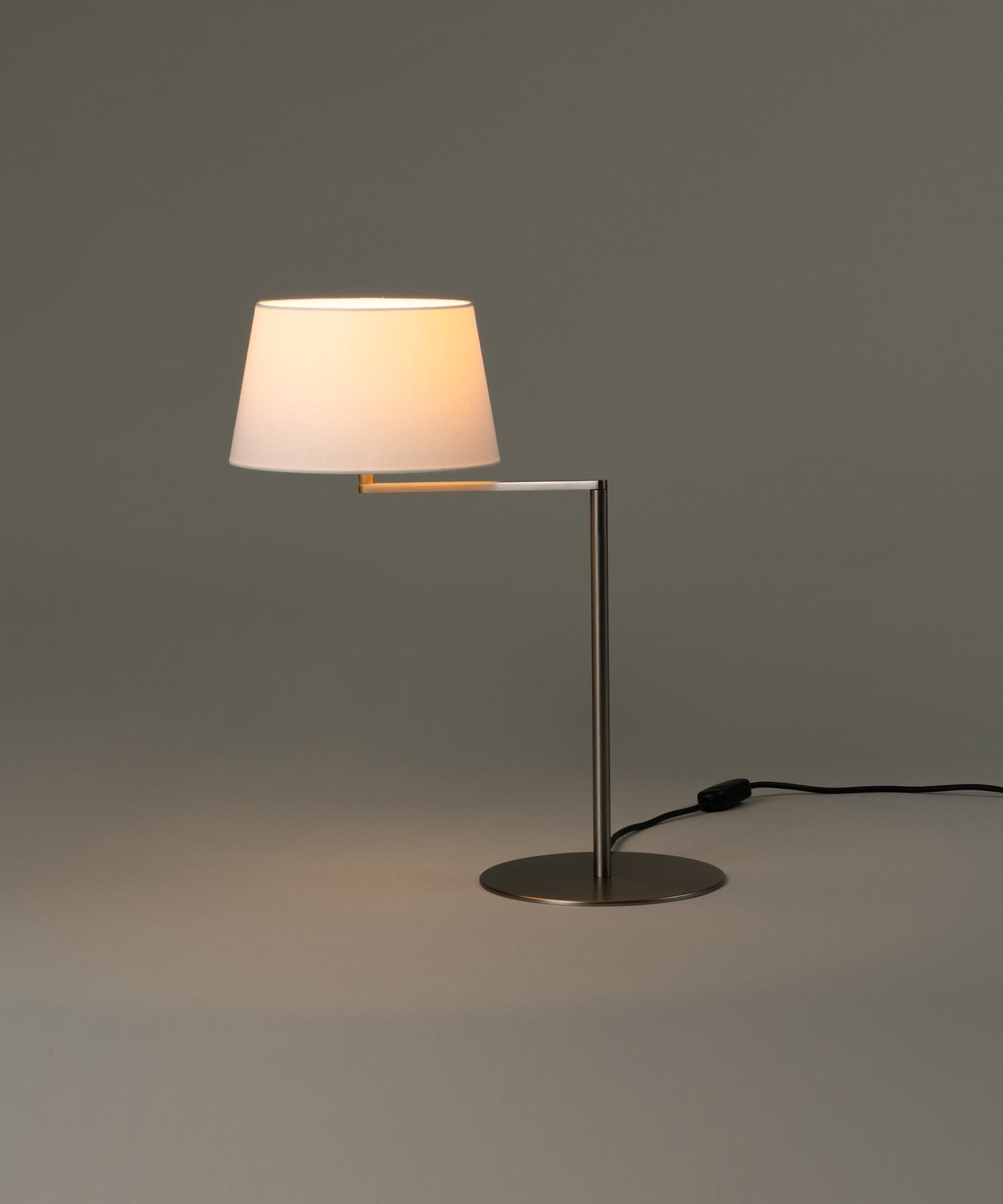 Americana Table Lamp