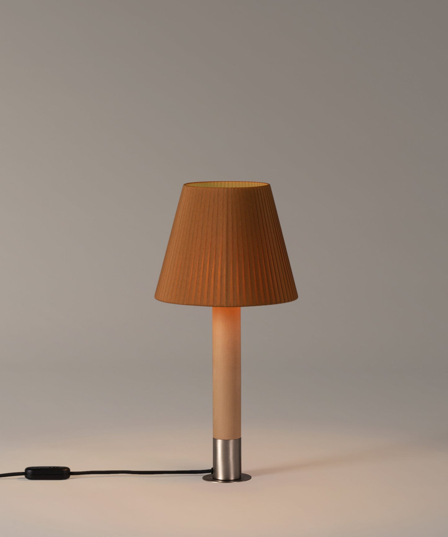 Basica M1 Table Lamp