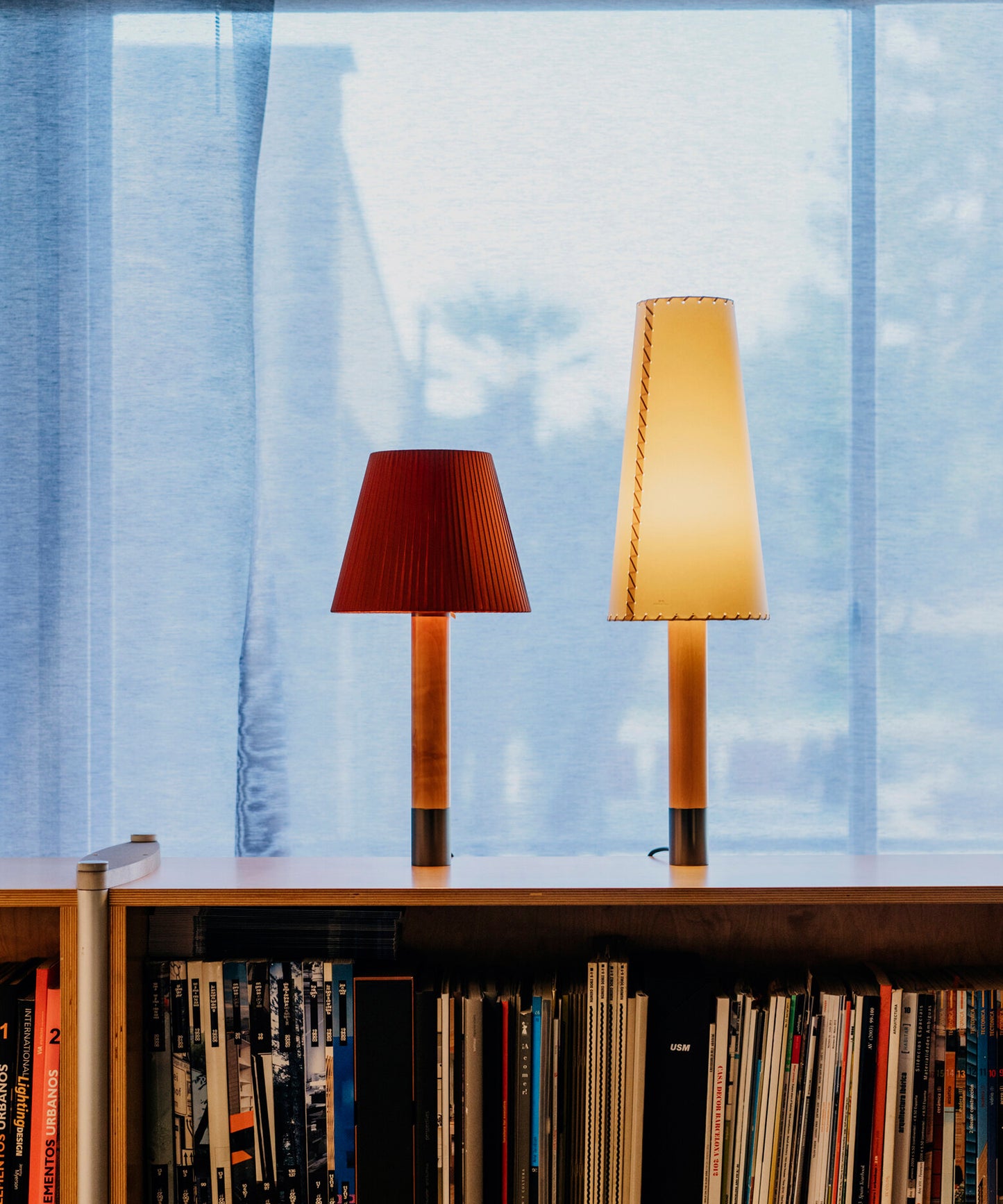 Basica M2 Table Lamp