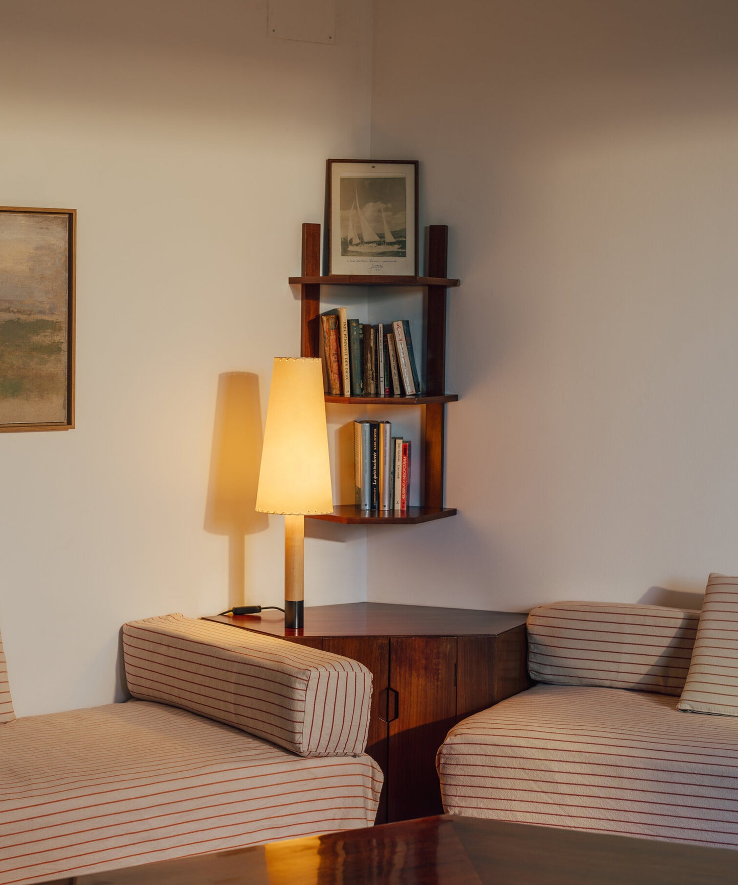 Basica M2 Table Lamp