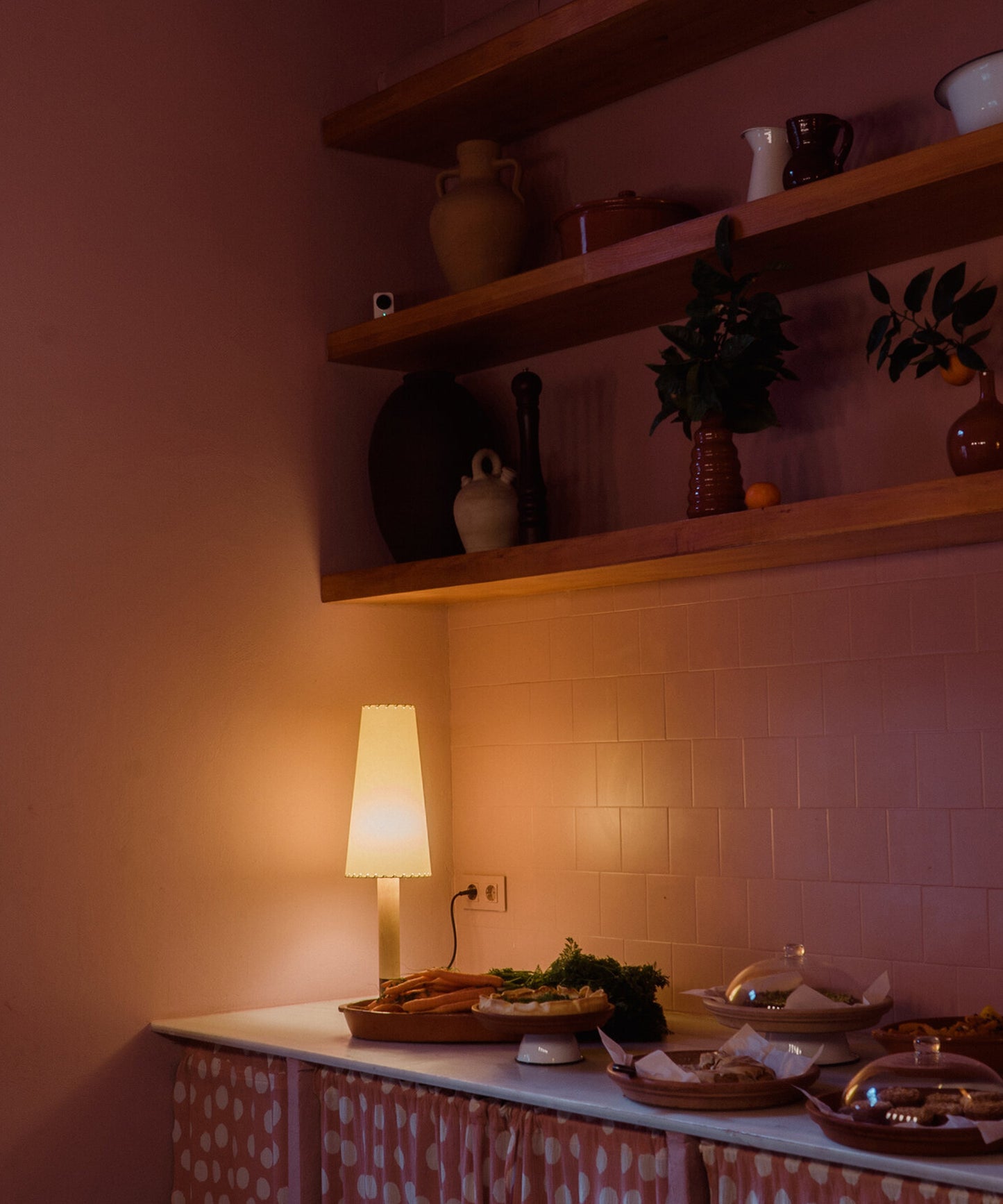 Basica M2 Table Lamp