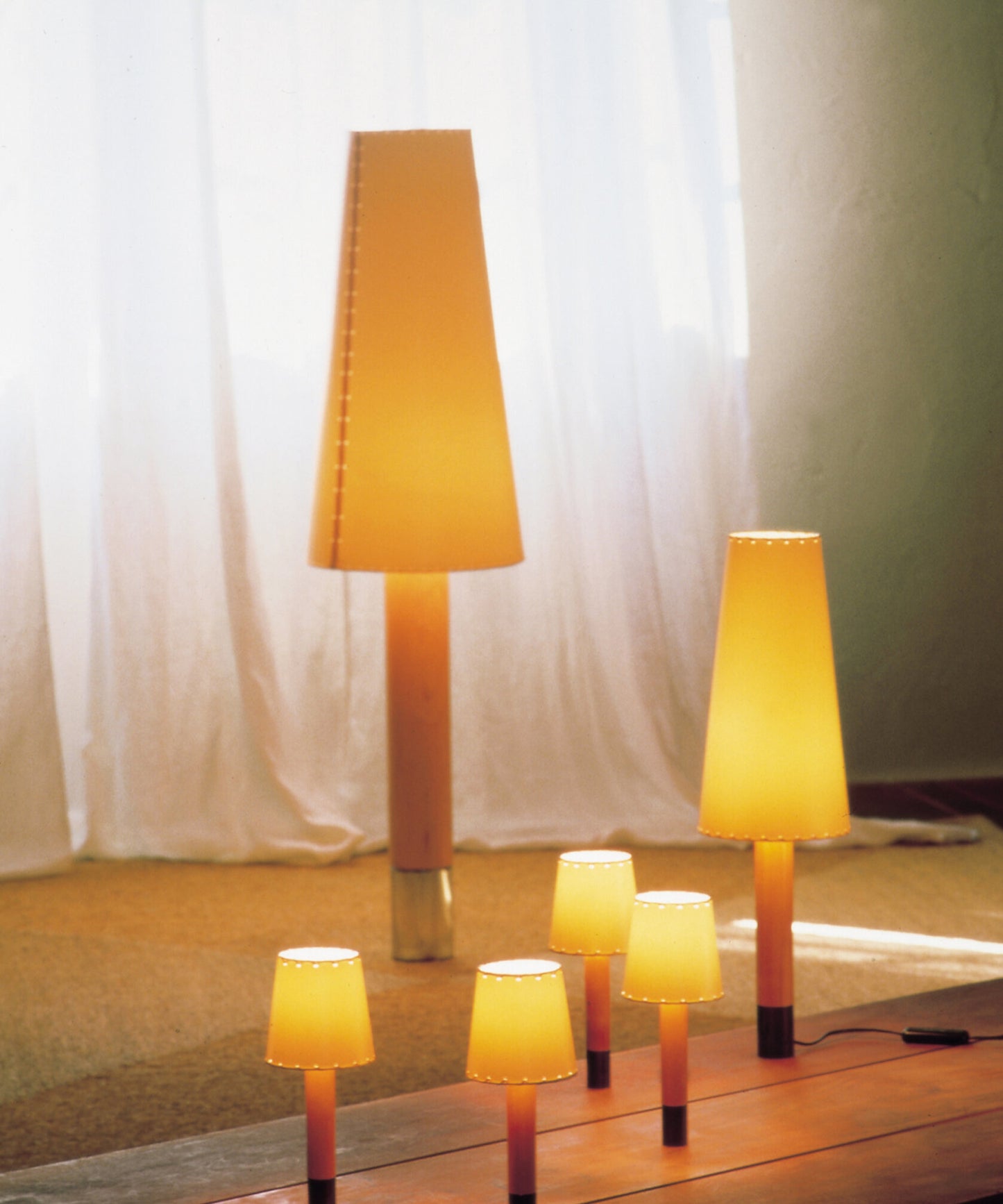 Basica M2 Table Lamp