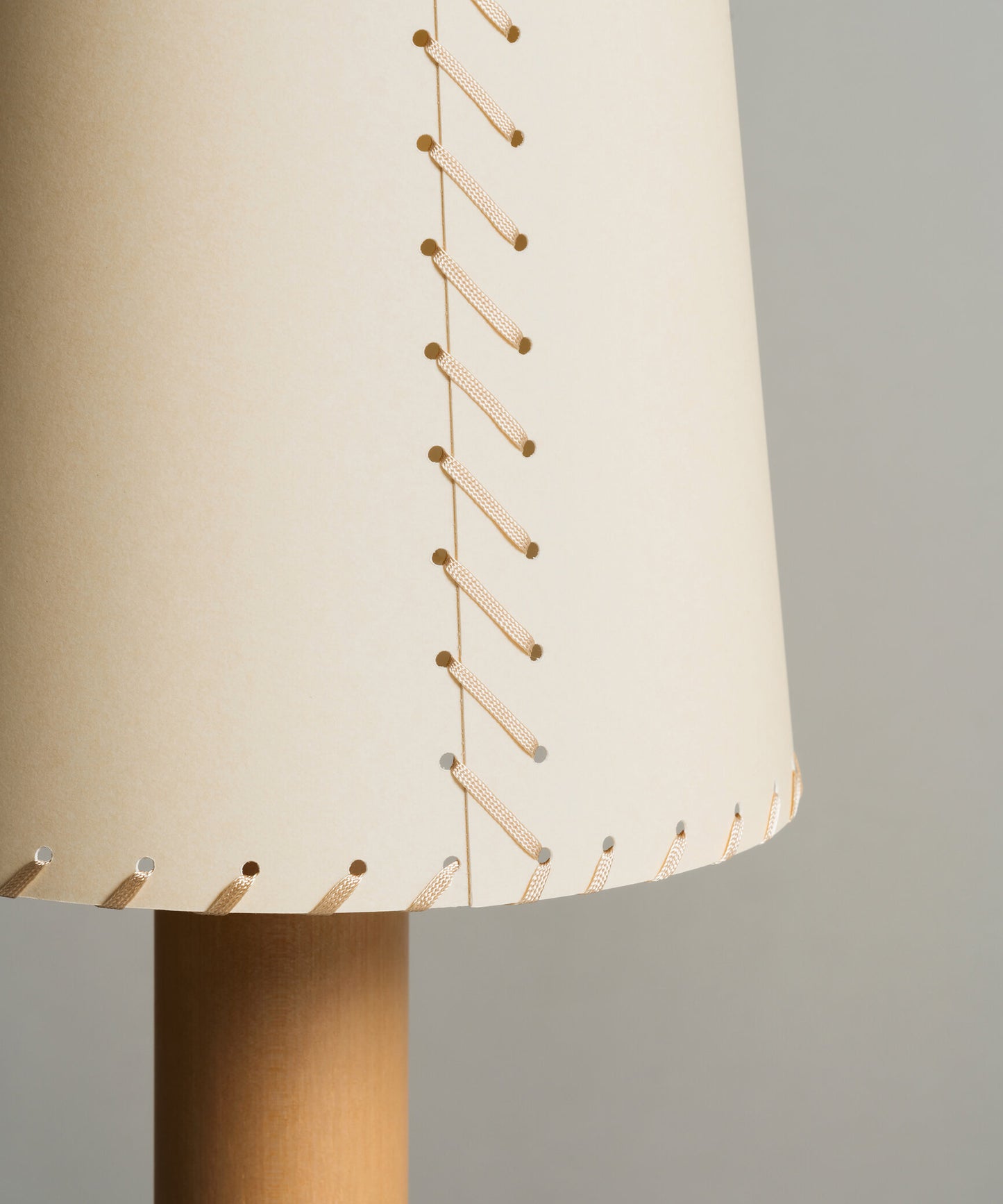 Basica M2 Table Lamp