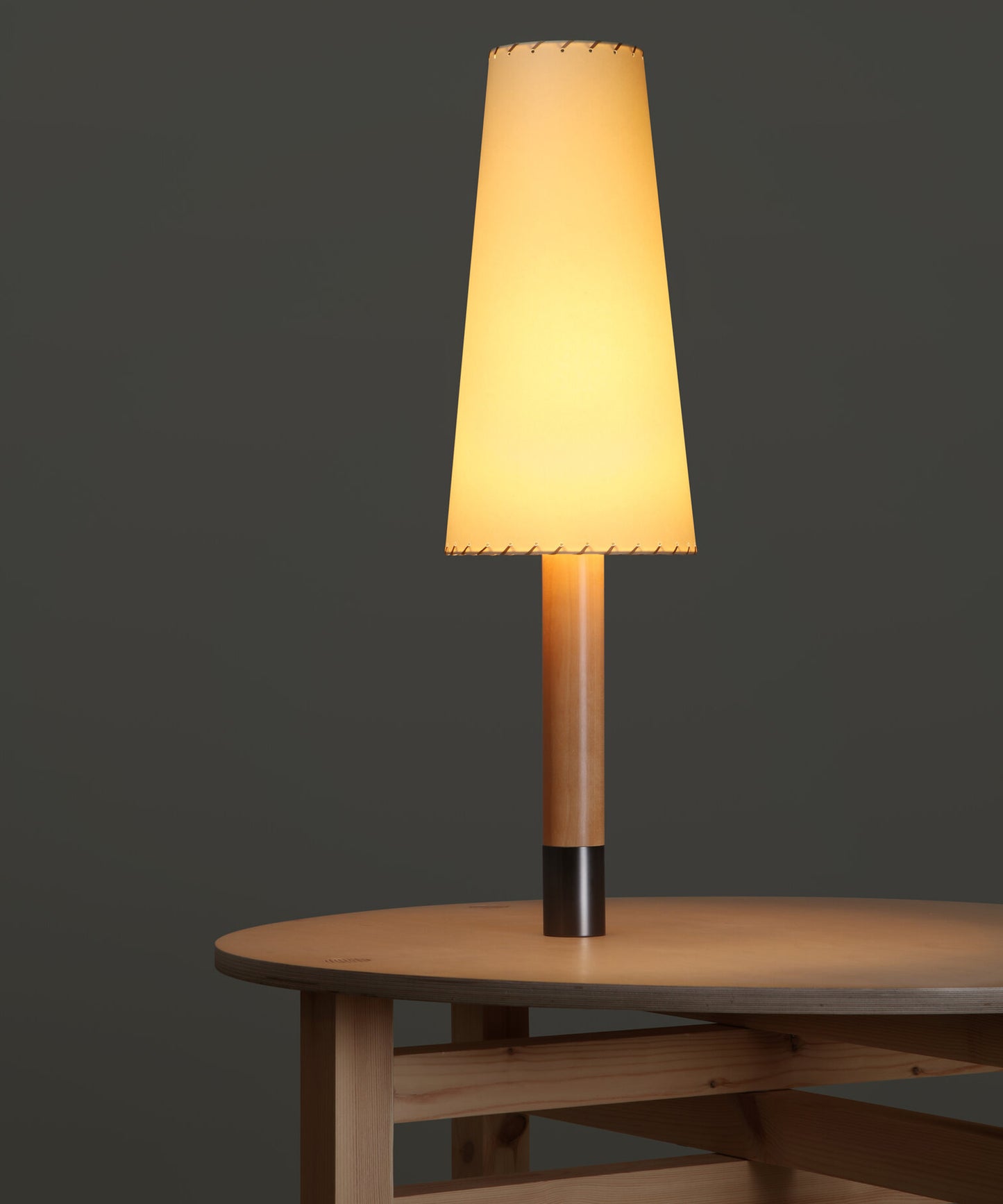 Basica M2 Table Lamp