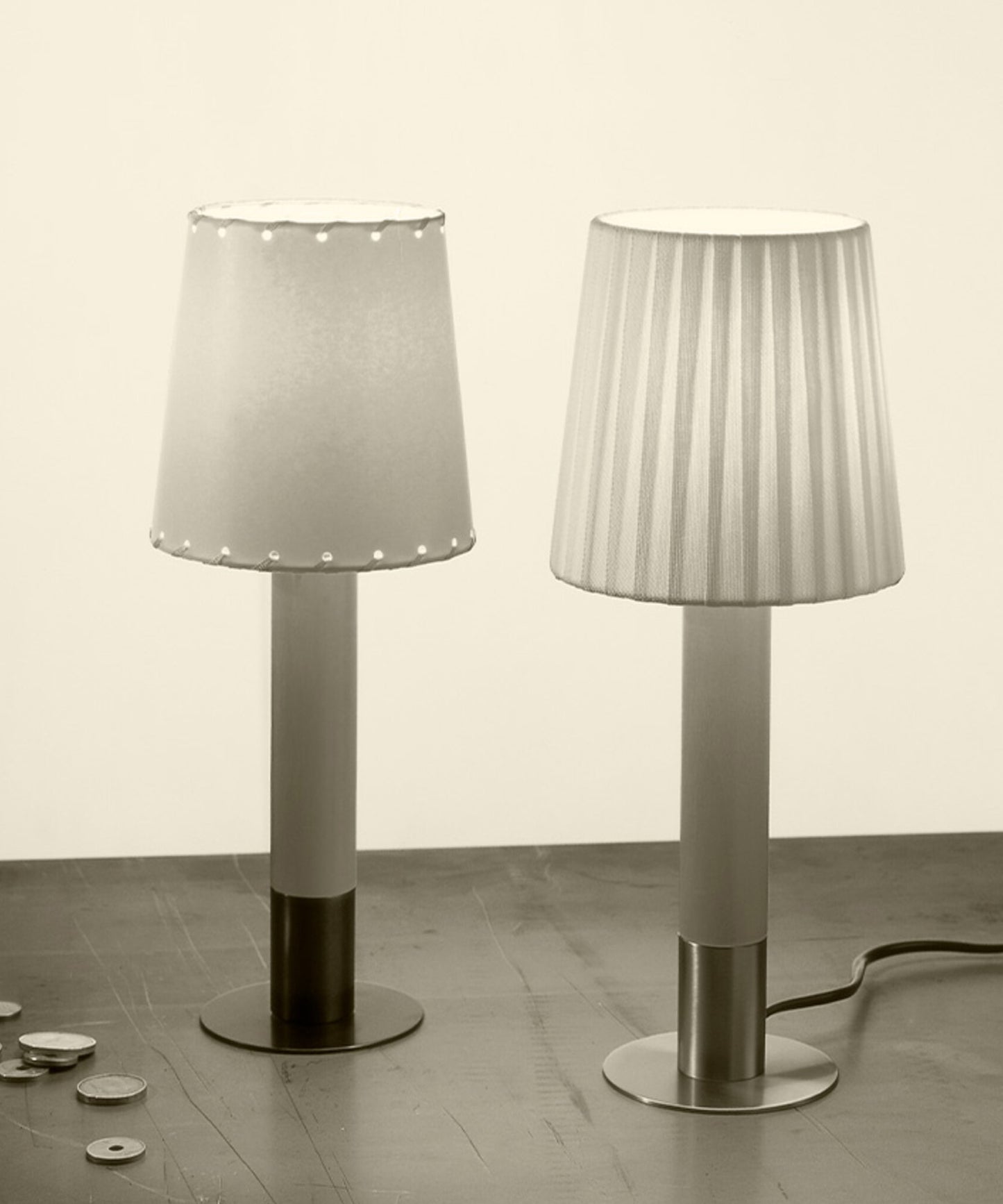 Basica Minima Table Lamp