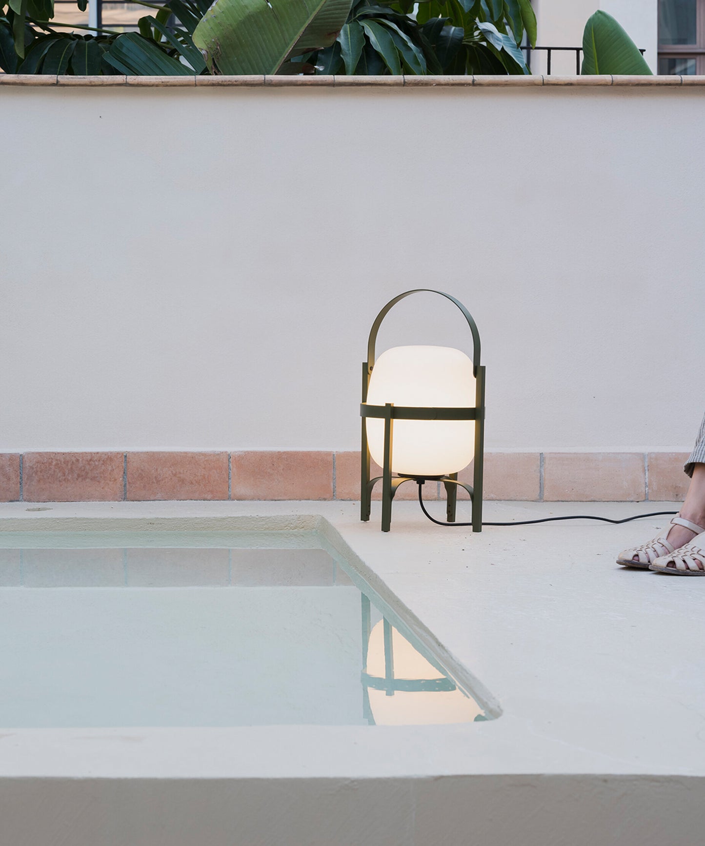 Cesta Exterior Table Lamp