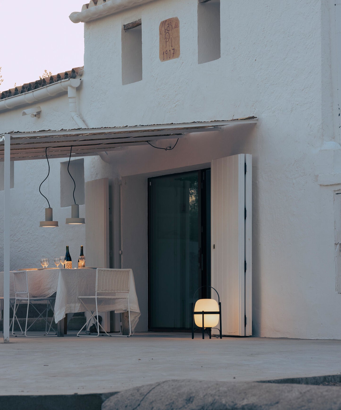 Cesta Exterior Table Lamp