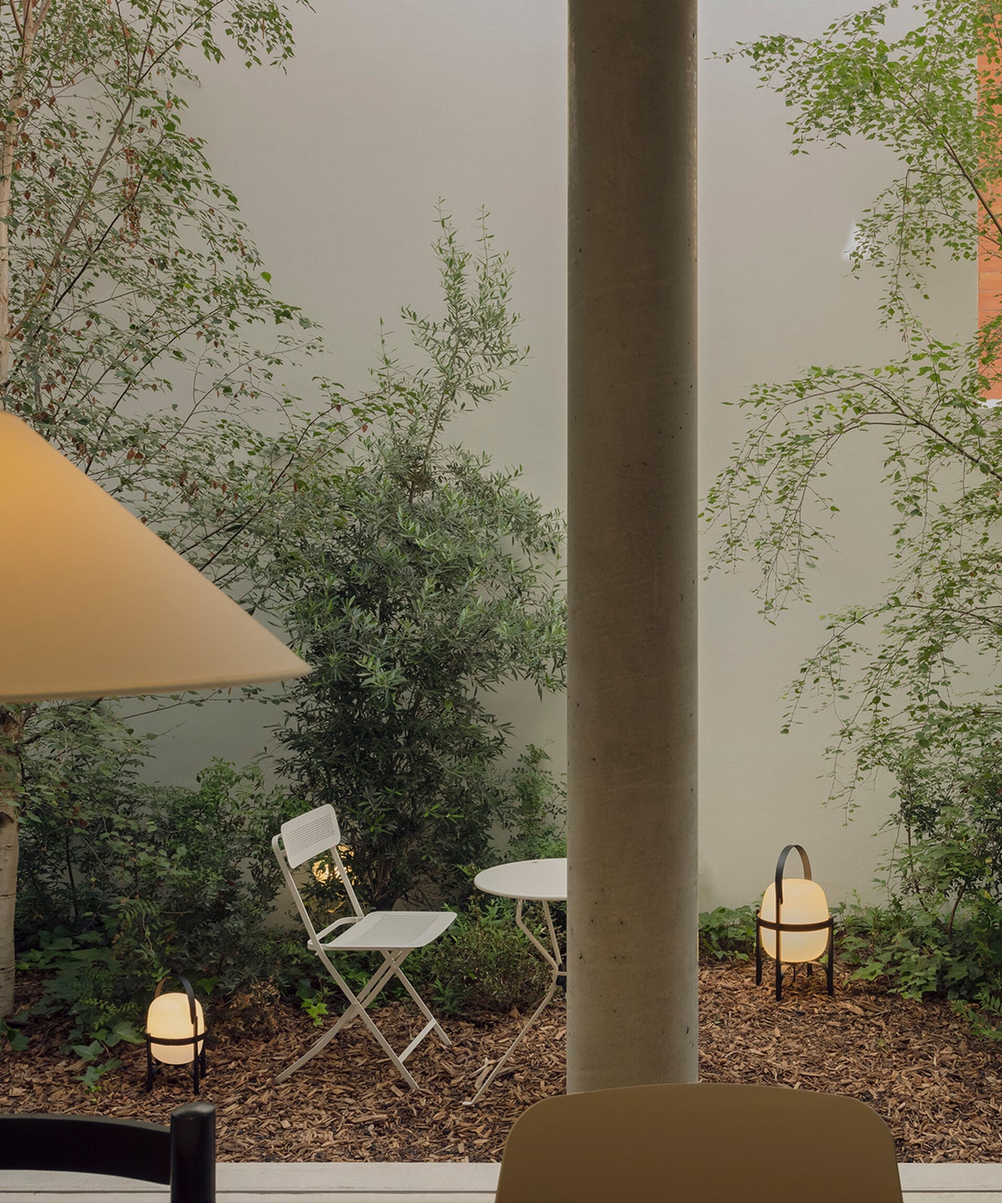 Cesta Exterior Table Lamp