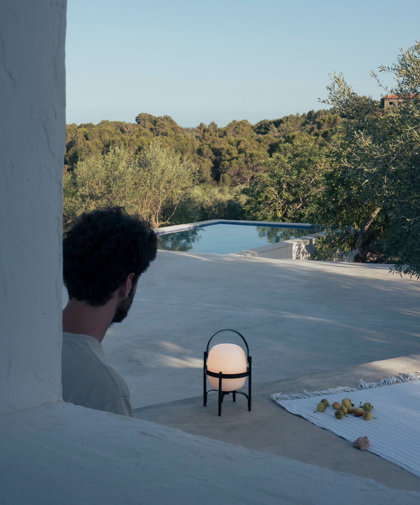 Cestita Alublat Table Lamp