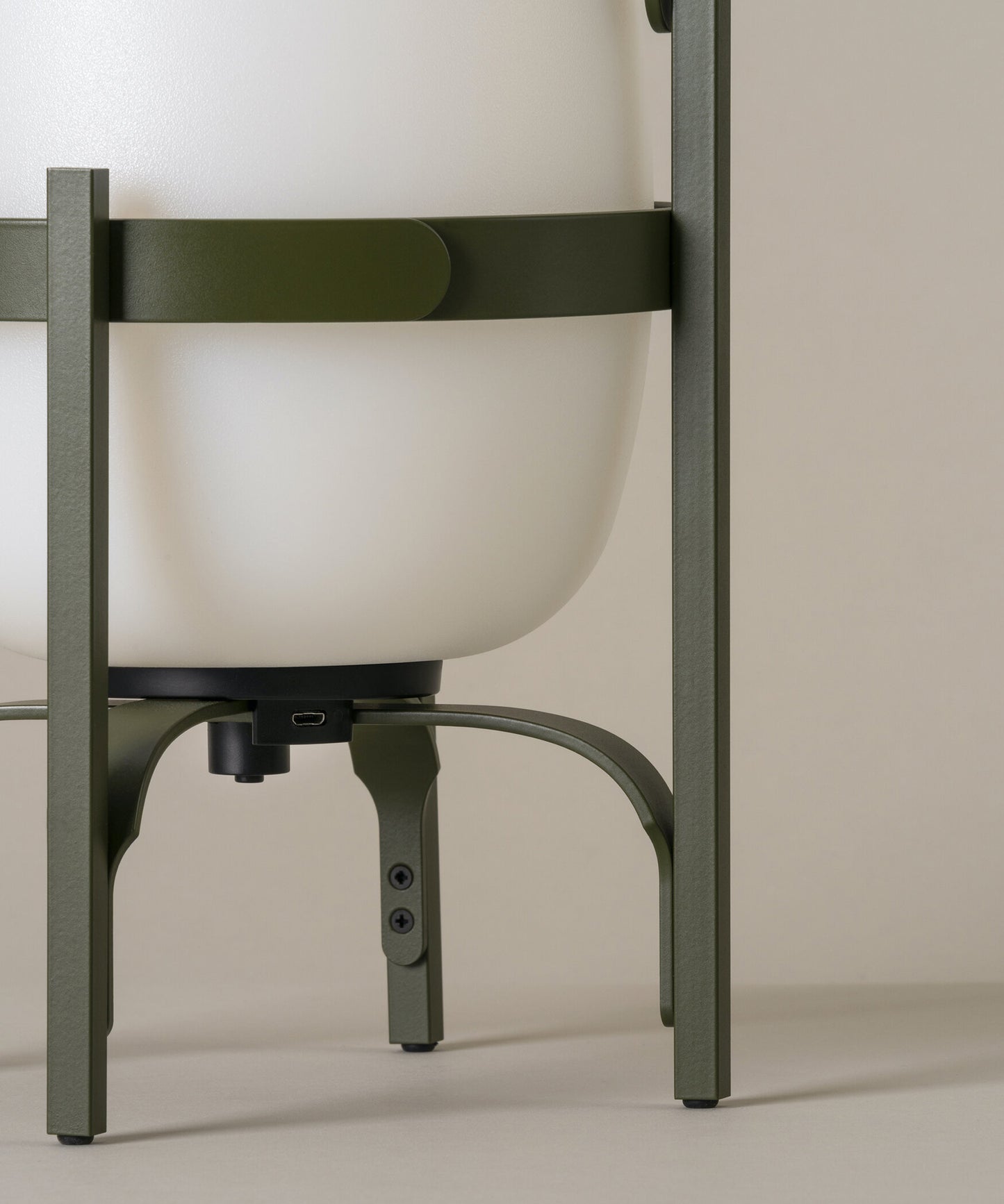 Cestita Alublat Table Lamp