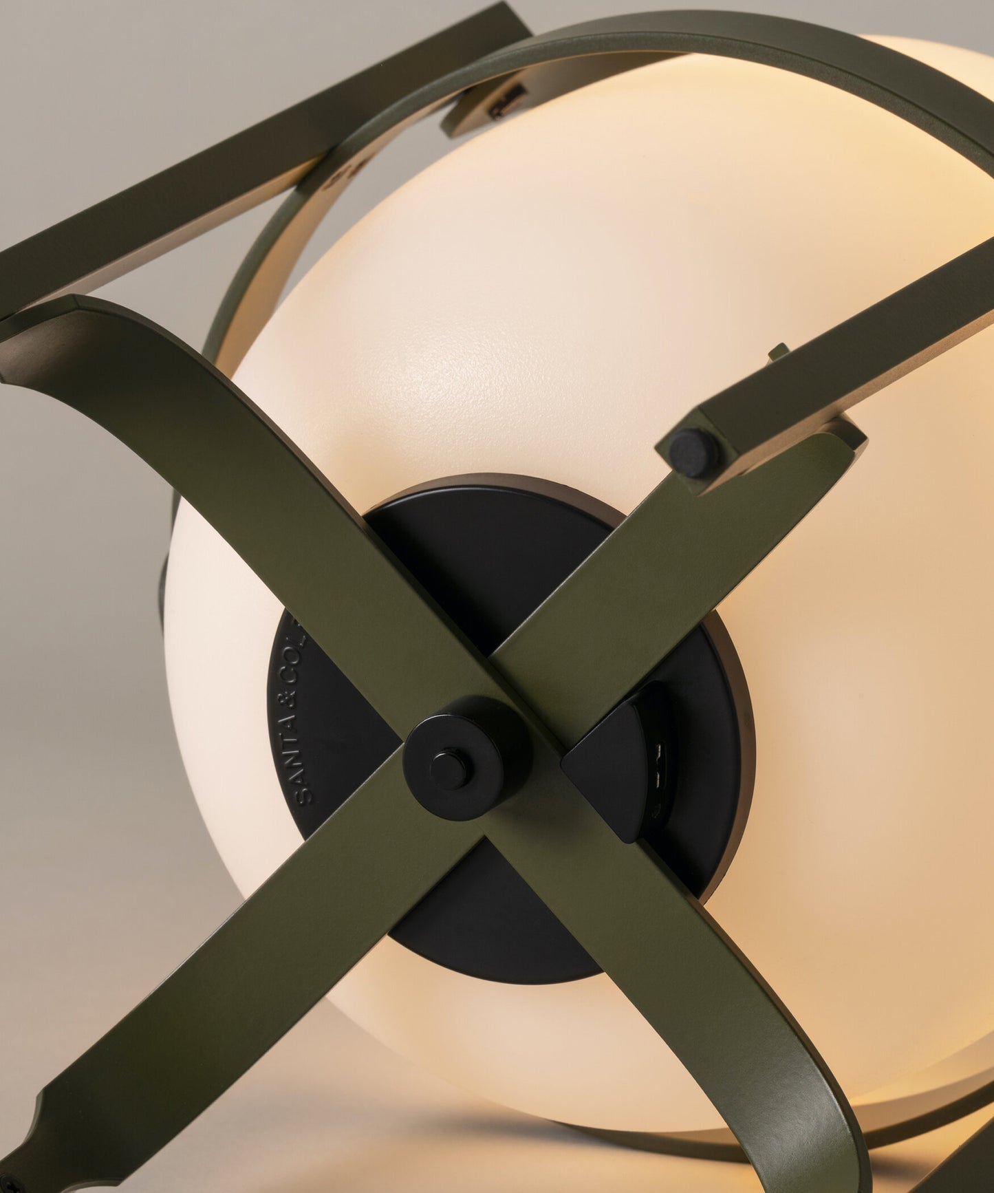 Cestita Alublat Table Lamp