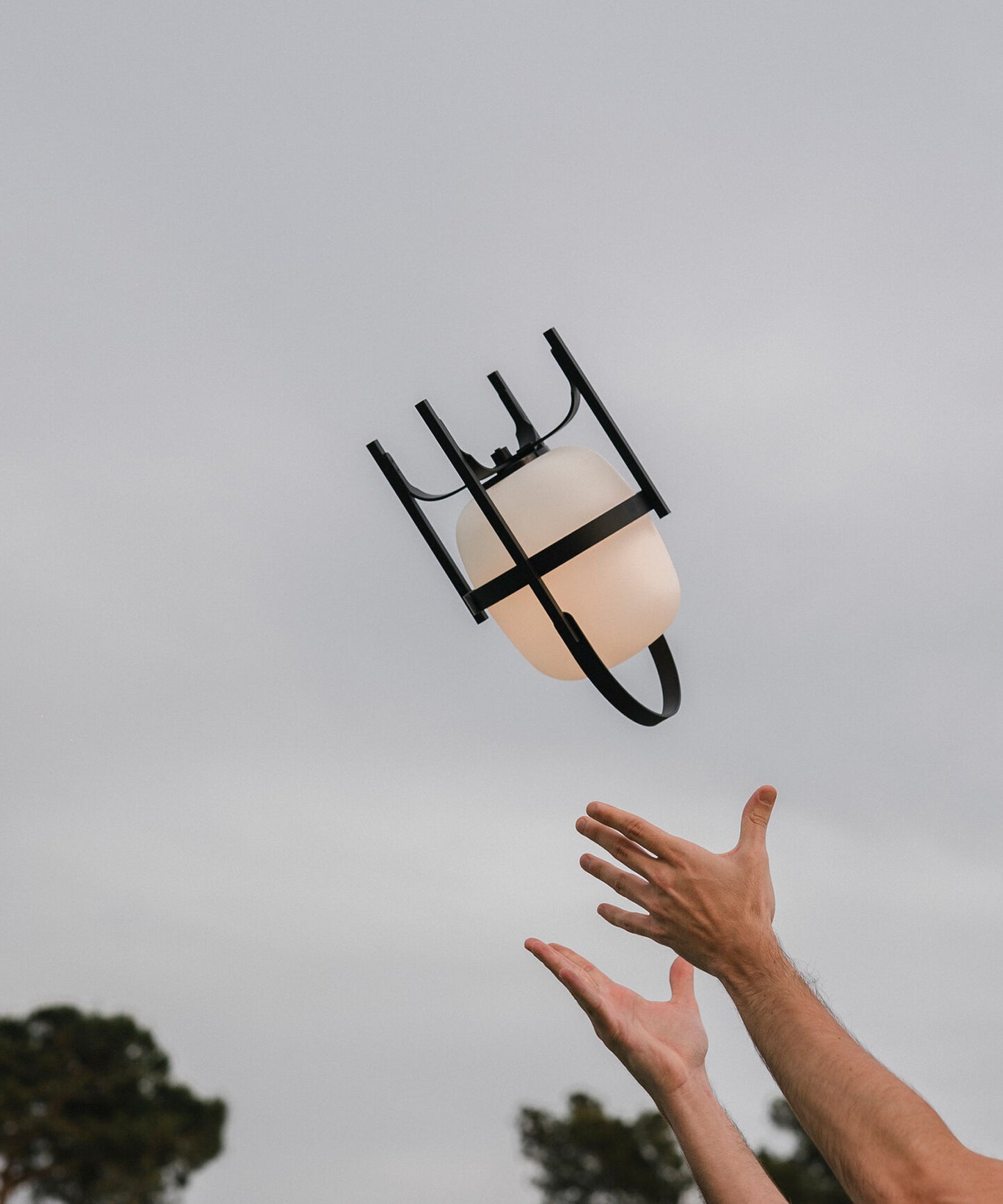Cestita Alublat Table Lamp