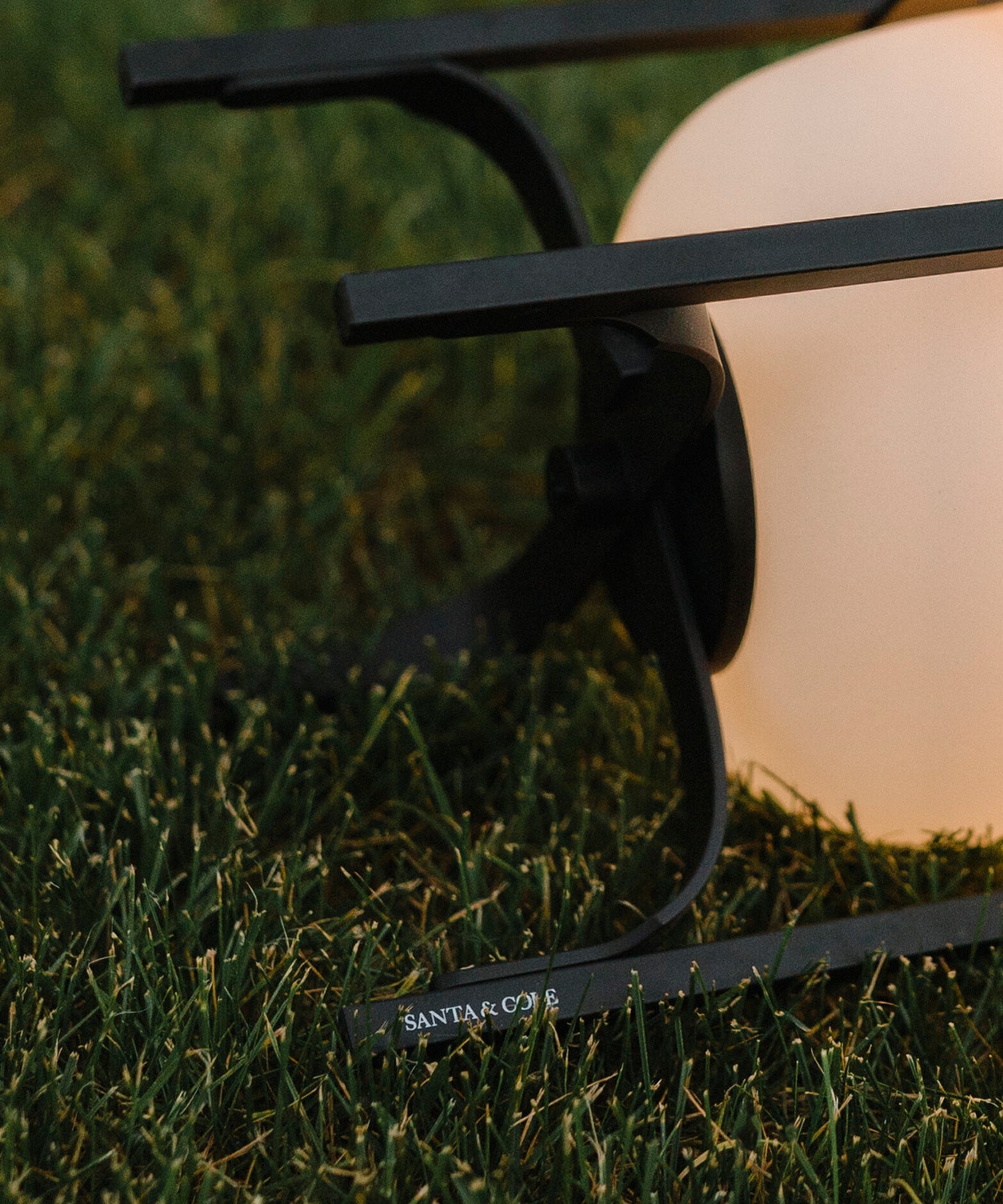 Cestita Alublat Table Lamp