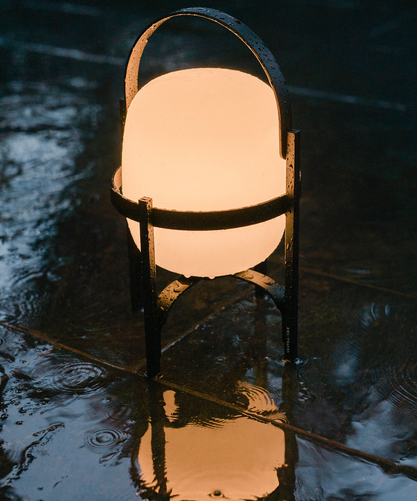Cestita Alublat Table Lamp