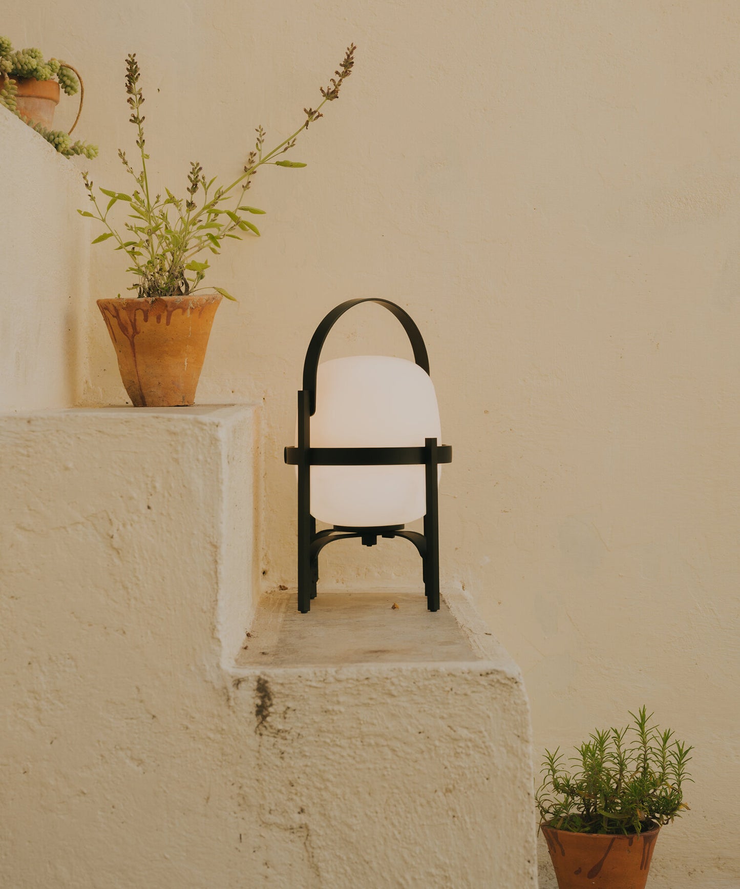 Cestita Alublat Table Lamp