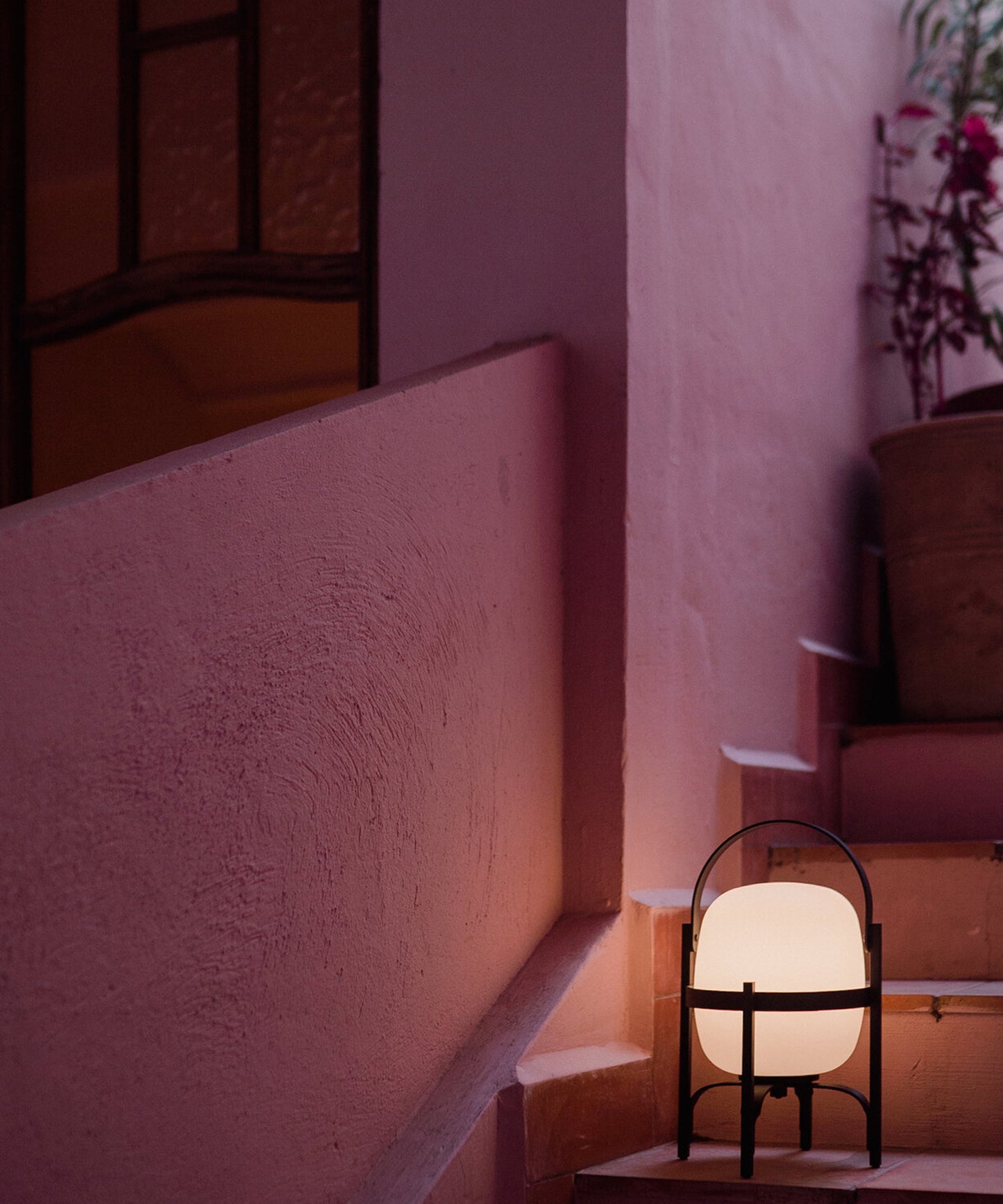 Cestita Alublat Table Lamp