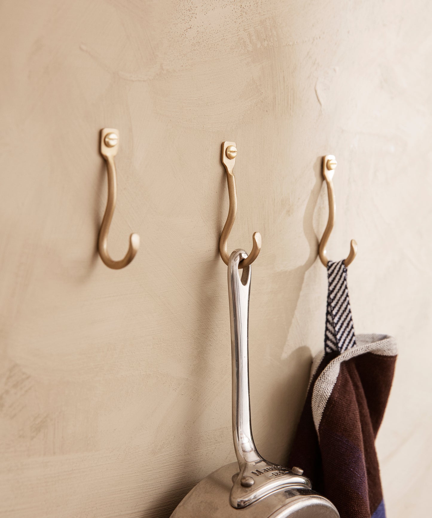 Curvature Hooks (Set of 3)