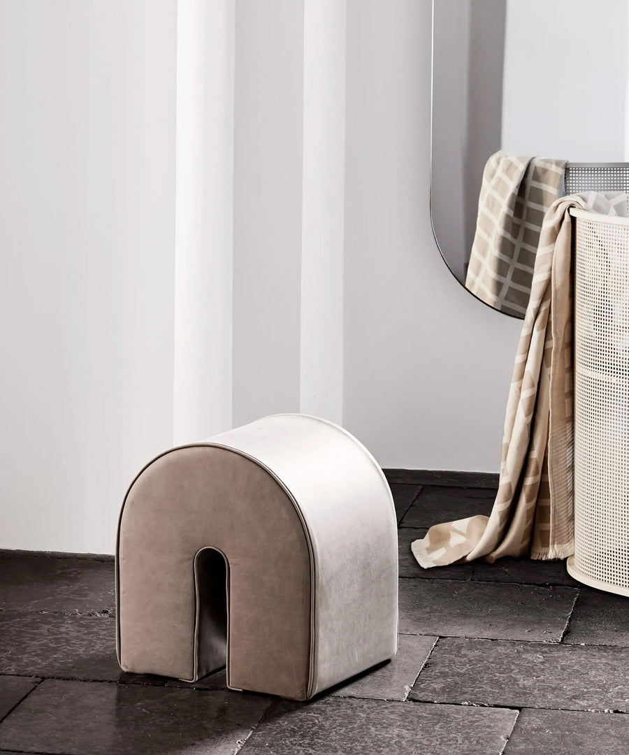 Curved Pouf